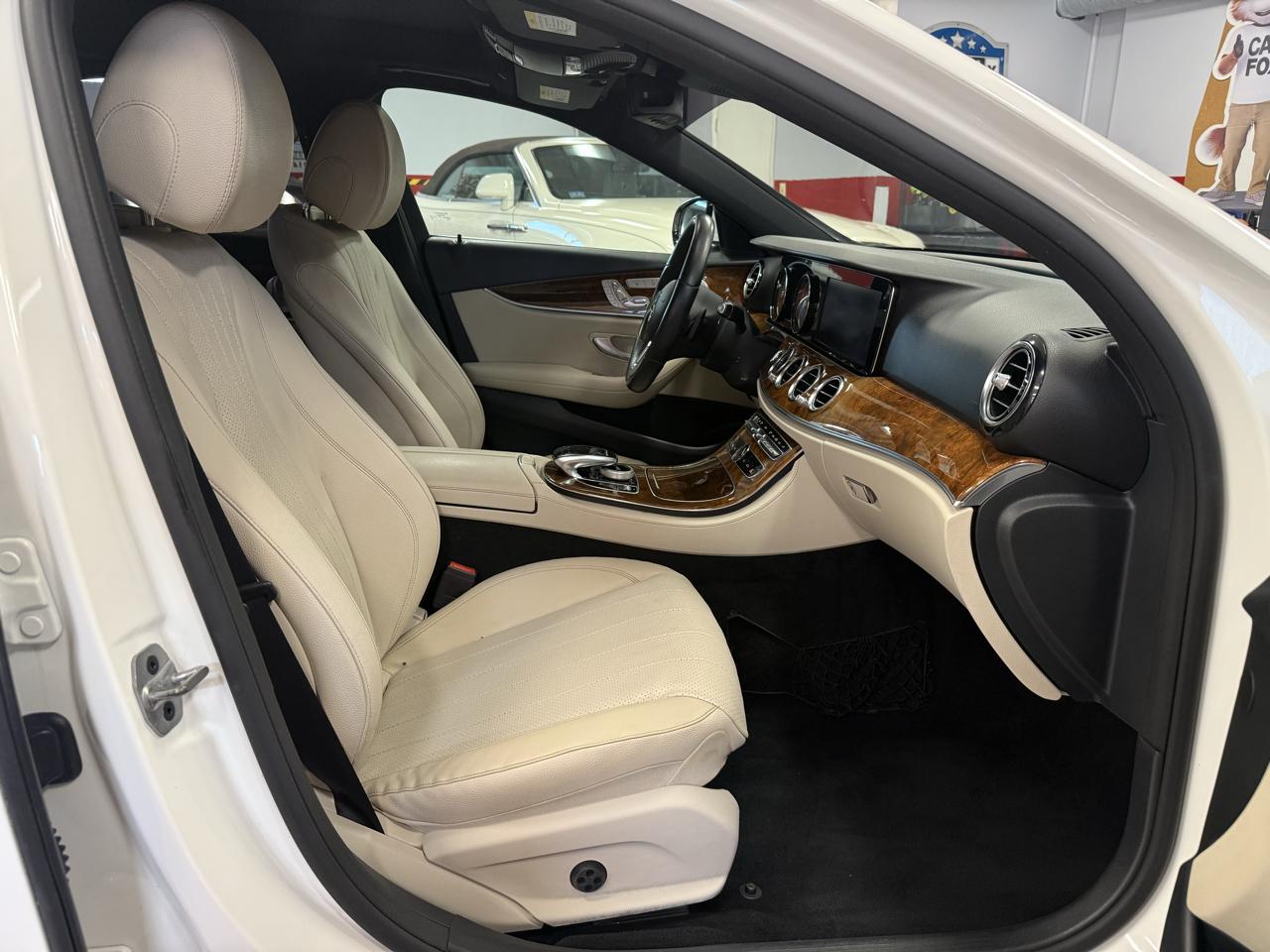 Mercedes-Benz E-Class E300 Luxury 4MATIC Sedan 2019