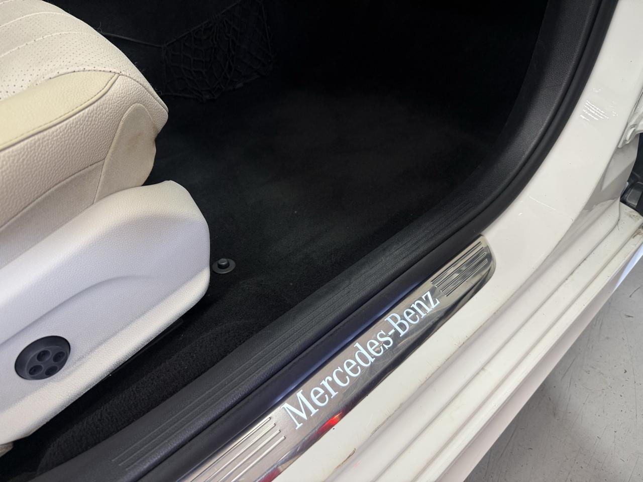 Mercedes-Benz E-Class E300 Luxury 4MATIC Sedan 2019