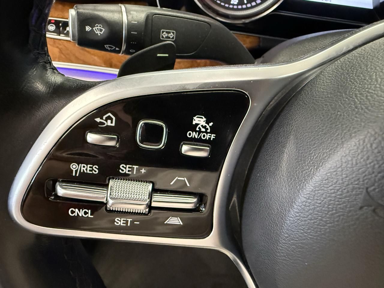 Mercedes-Benz E-Class E300 Luxury 4MATIC Sedan 2019