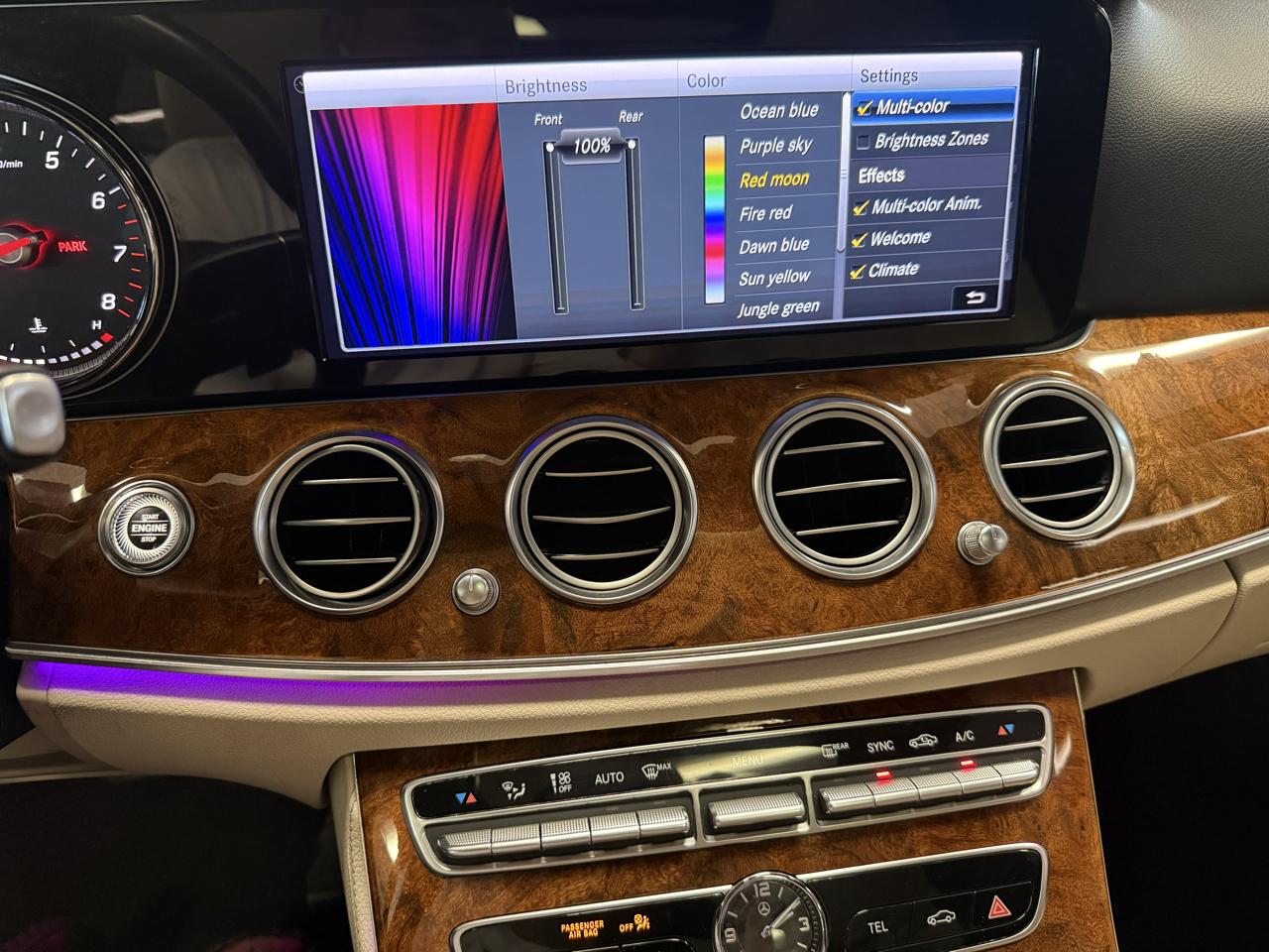 Mercedes-Benz E-Class E300 Luxury 4MATIC Sedan 2019