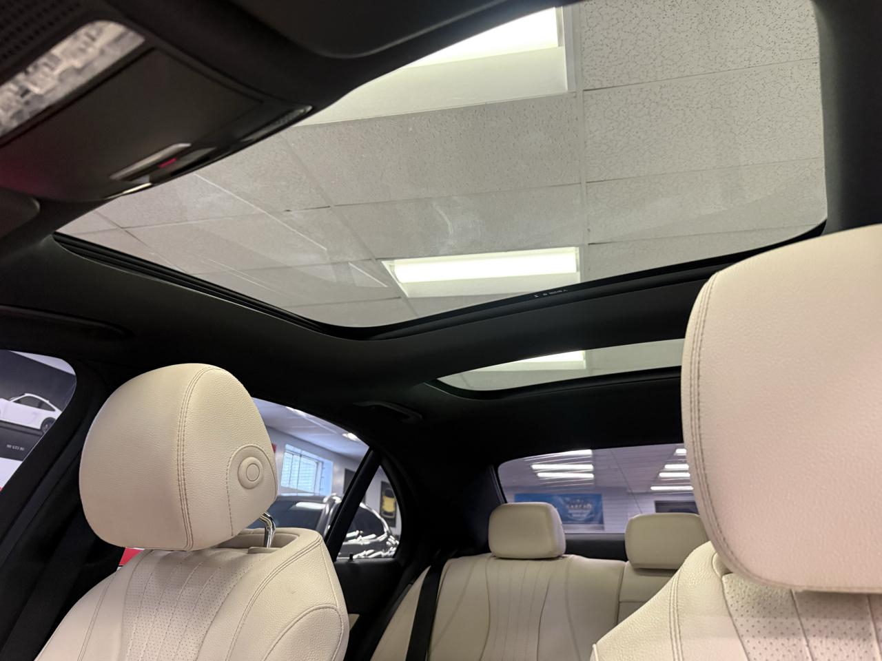 Mercedes-Benz E-Class E300 Luxury 4MATIC Sedan 2019