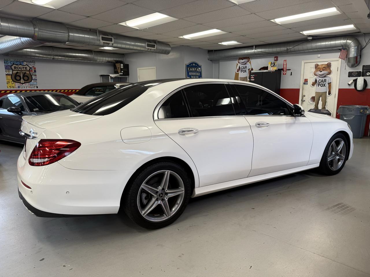 Mercedes-Benz E-Class E300 Luxury 4MATIC Sedan 2019