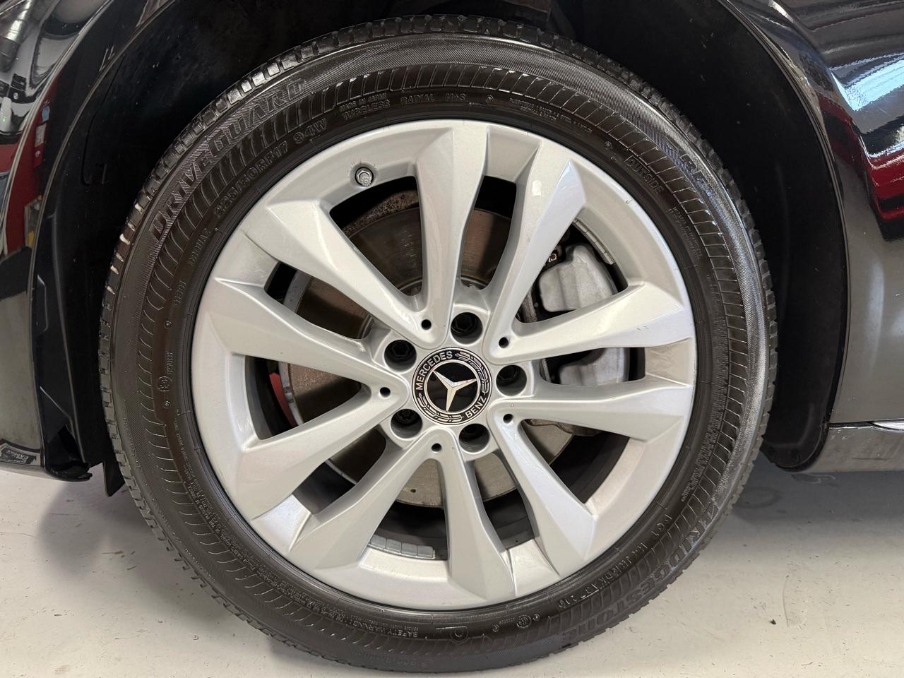 Mercedes-Benz C-Class C300 4MATIC Sedan 2019