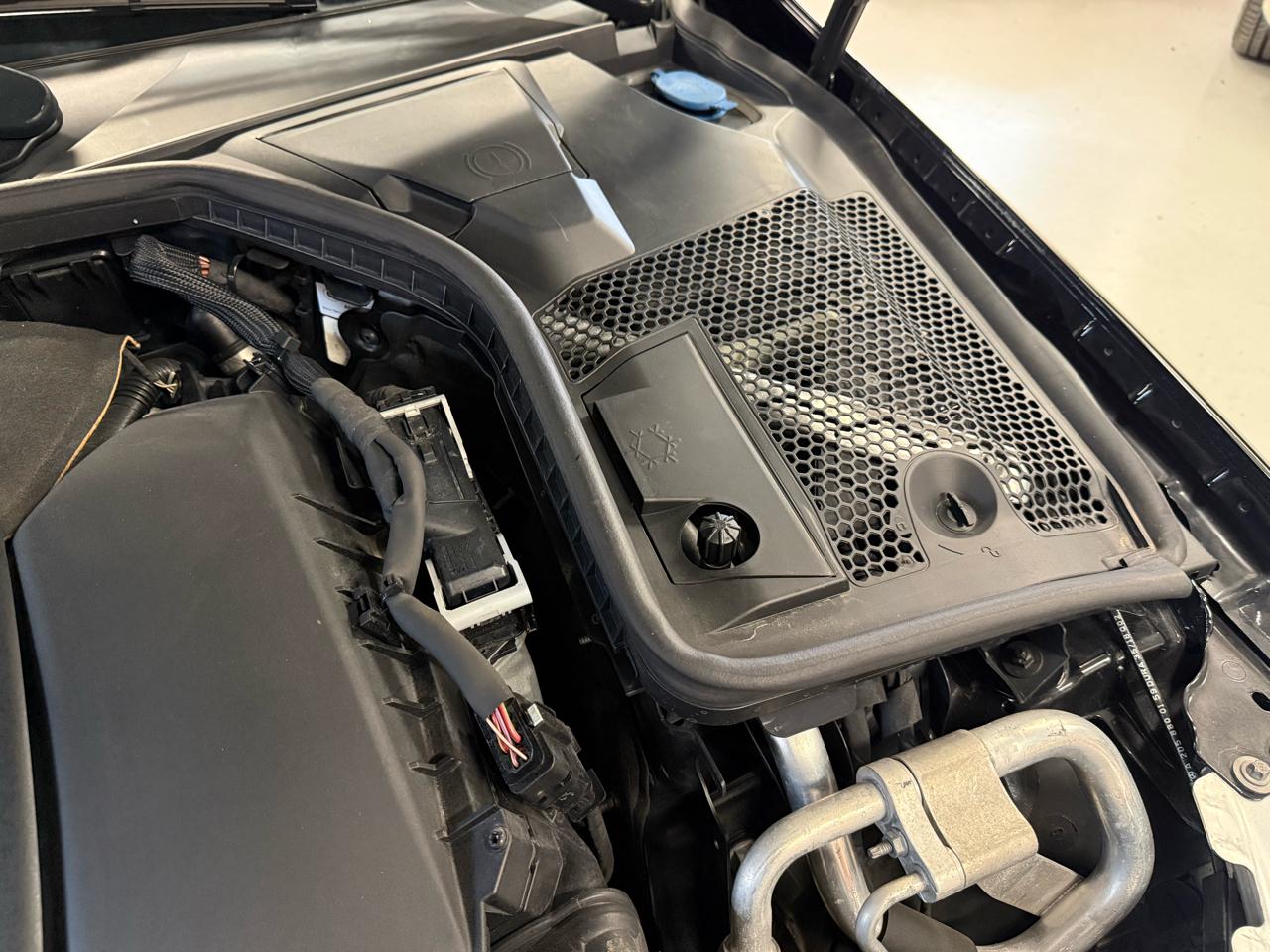 Mercedes-Benz C-Class C300 4MATIC Sedan 2019