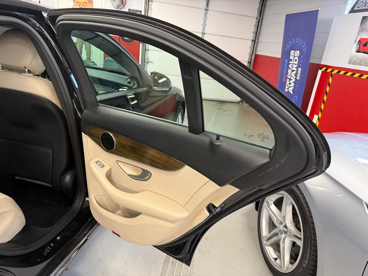 Mercedes-Benz C-Class C300 4MATIC Sedan 2019