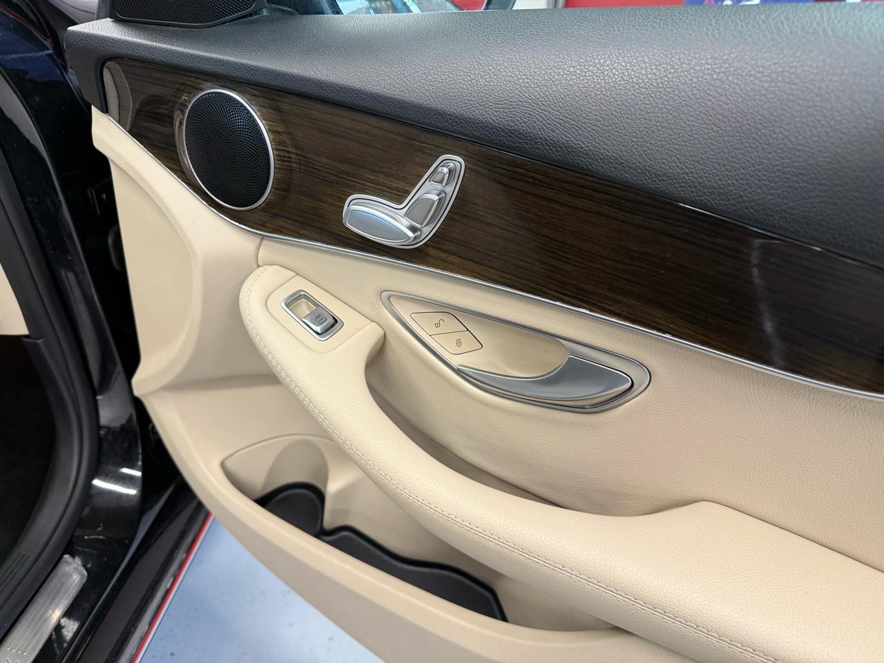 Mercedes-Benz C-Class C300 4MATIC Sedan 2019