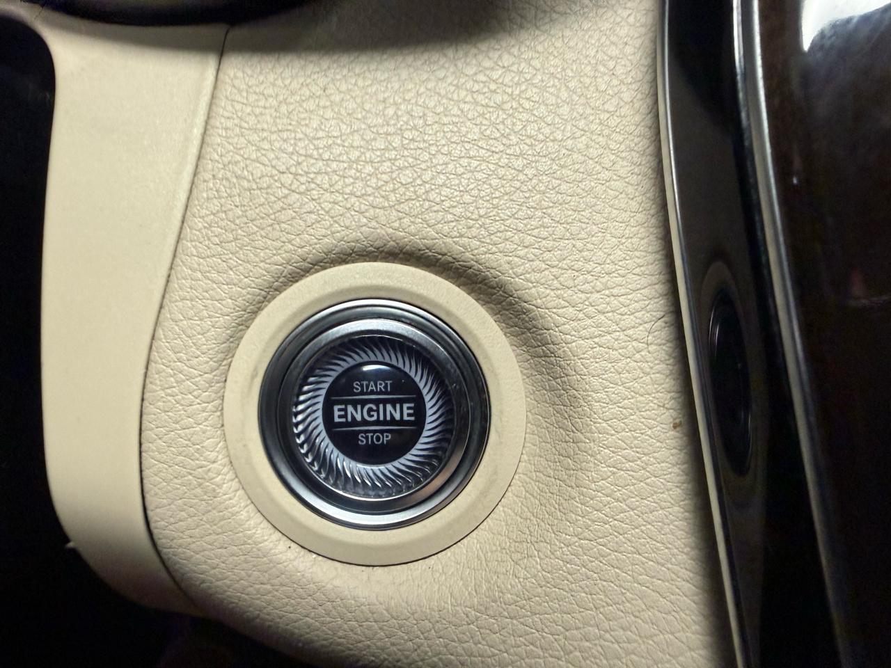 Mercedes-Benz C-Class C300 4MATIC Sedan 2019