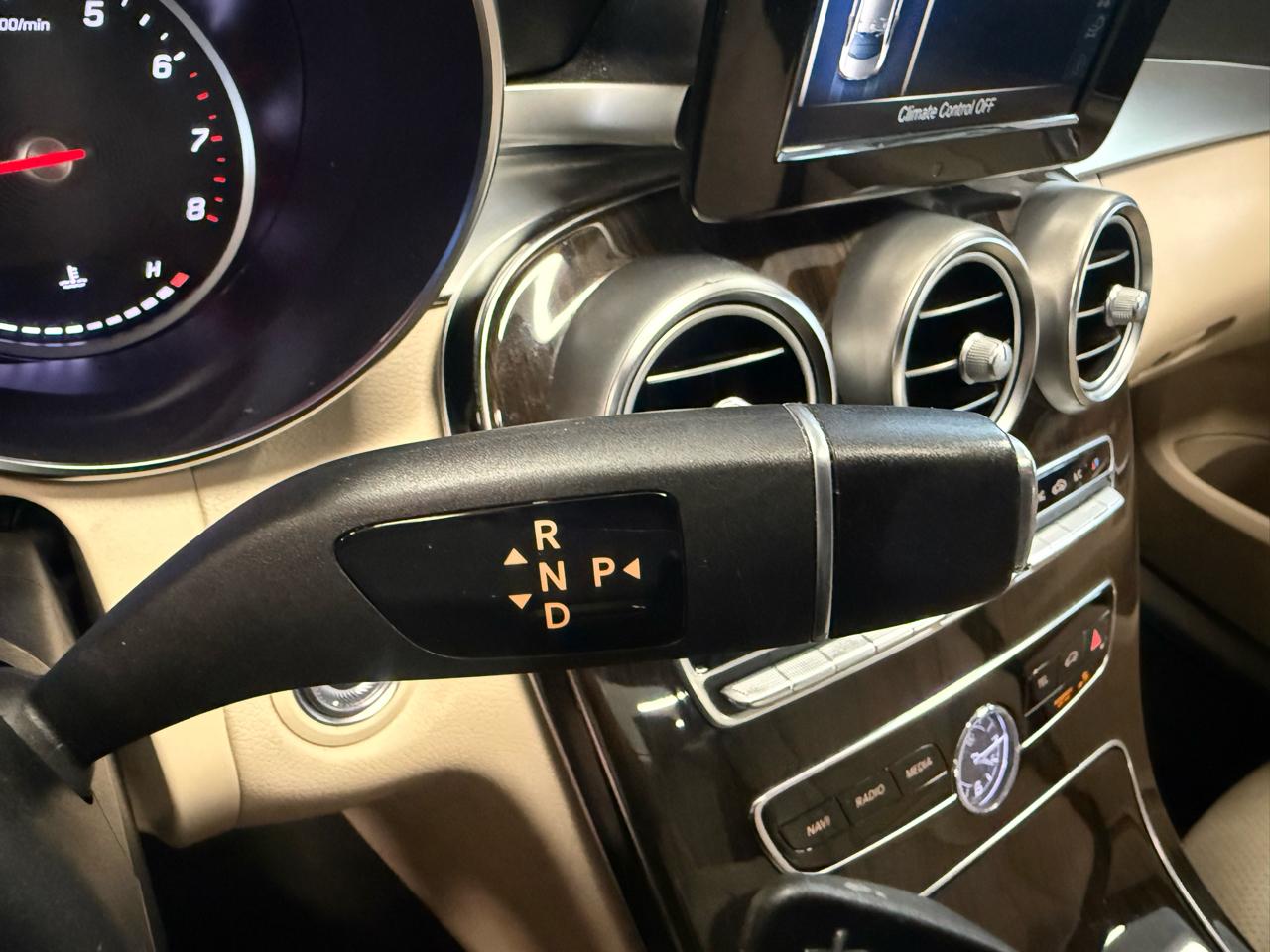 Mercedes-Benz C-Class C300 4MATIC Sedan 2019