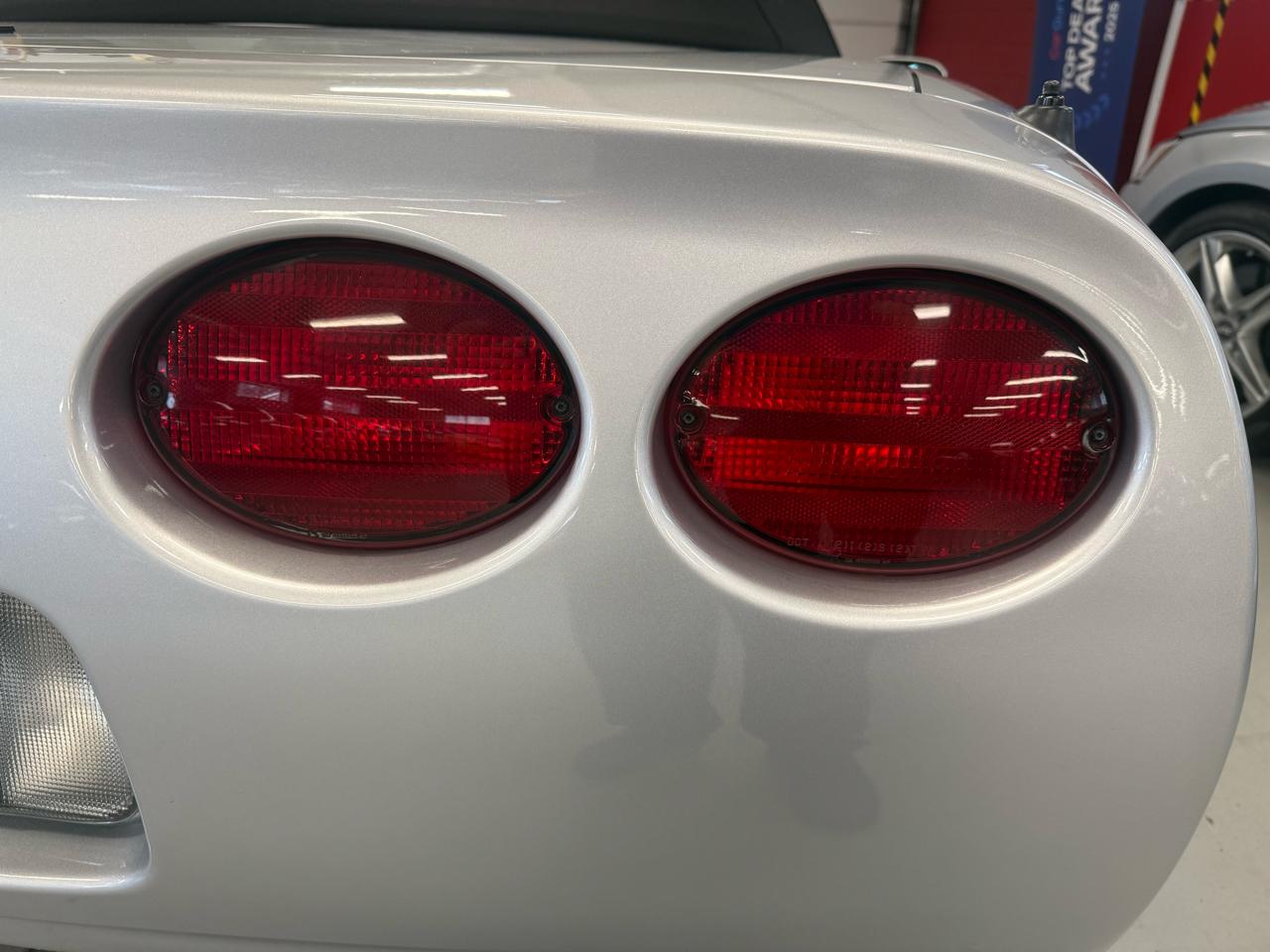 Chevrolet Corvette Preferred 2LT Convertible Manual 2002