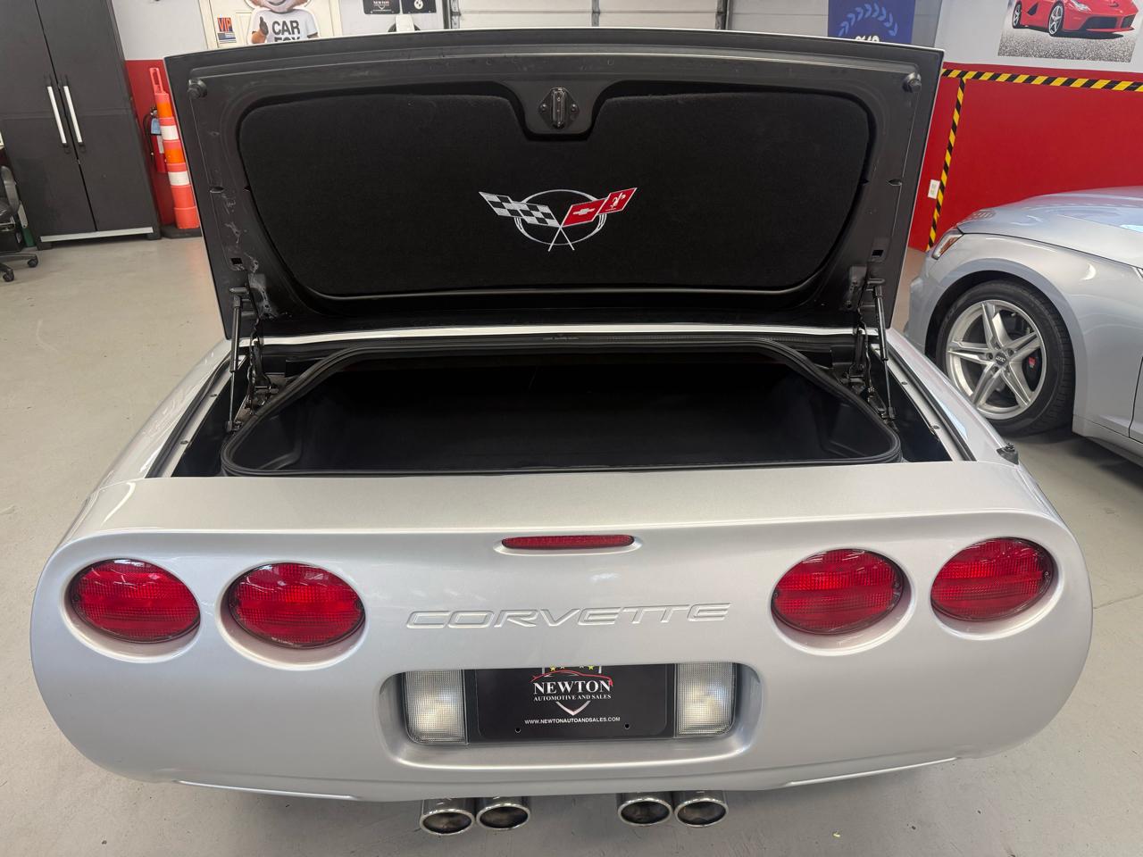 Chevrolet Corvette Preferred 2LT Convertible Manual 2002