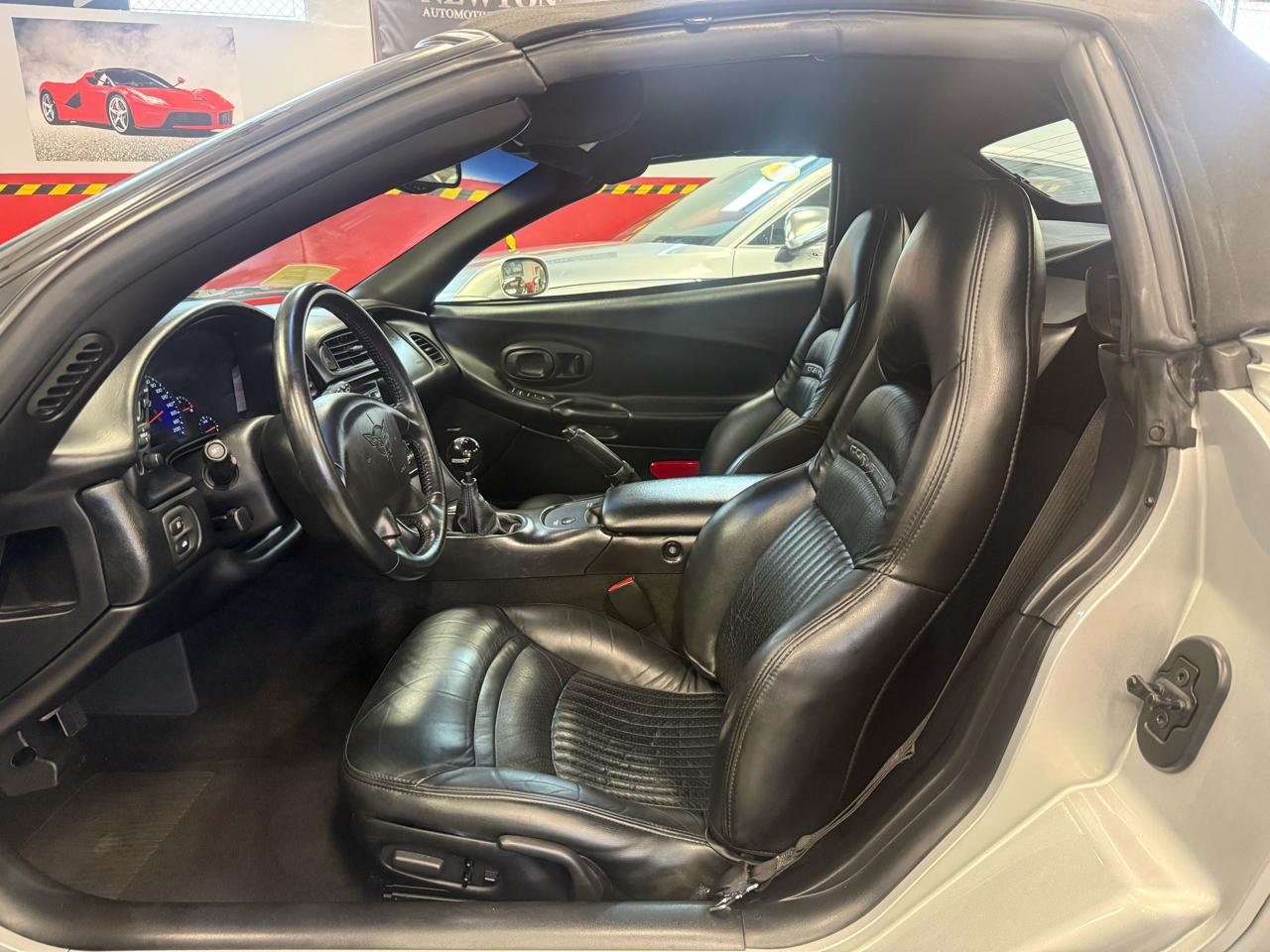 Chevrolet Corvette Preferred 2LT Convertible Manual 2002
