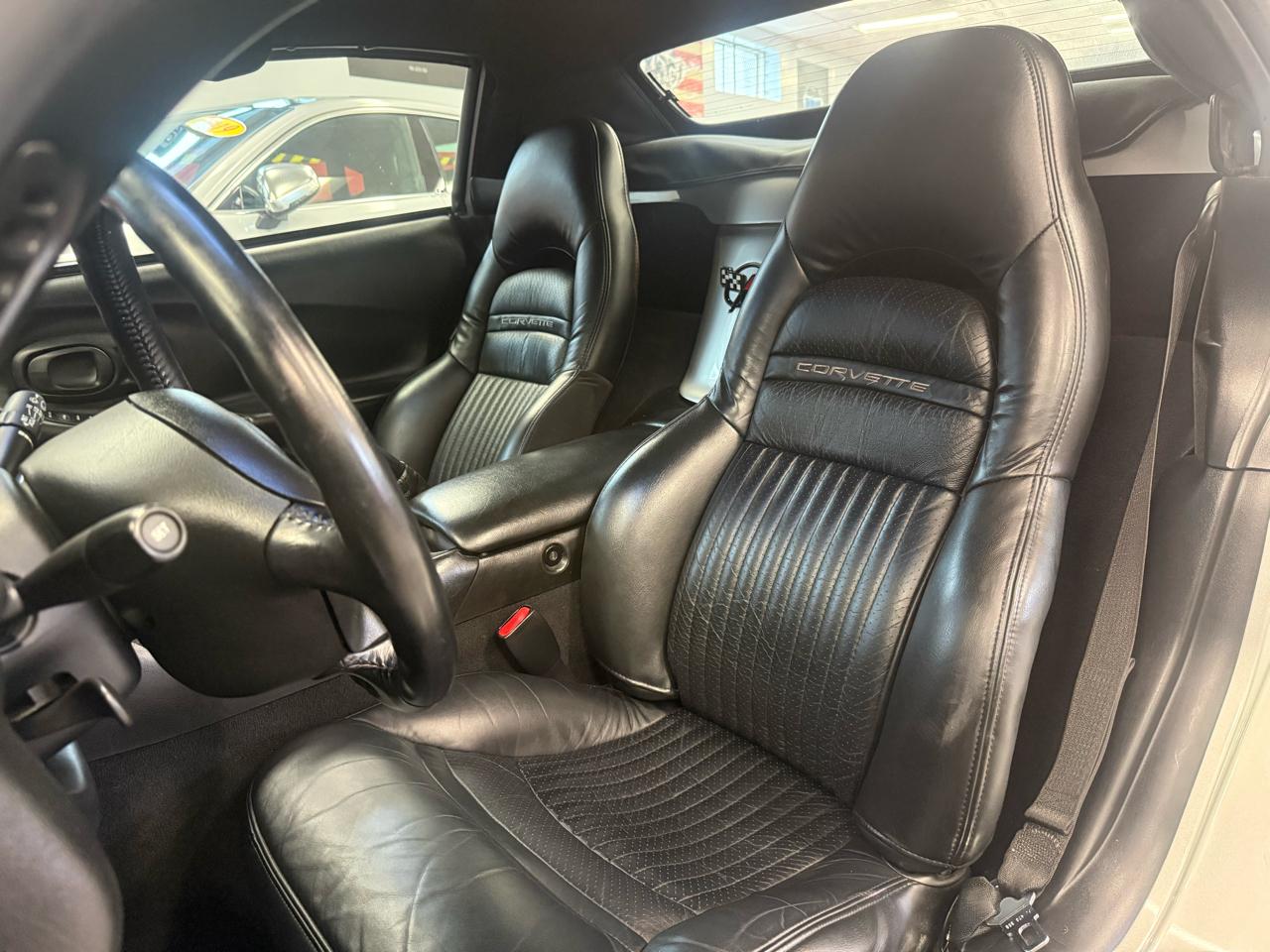 Chevrolet Corvette Preferred 2LT Convertible Manual 2002