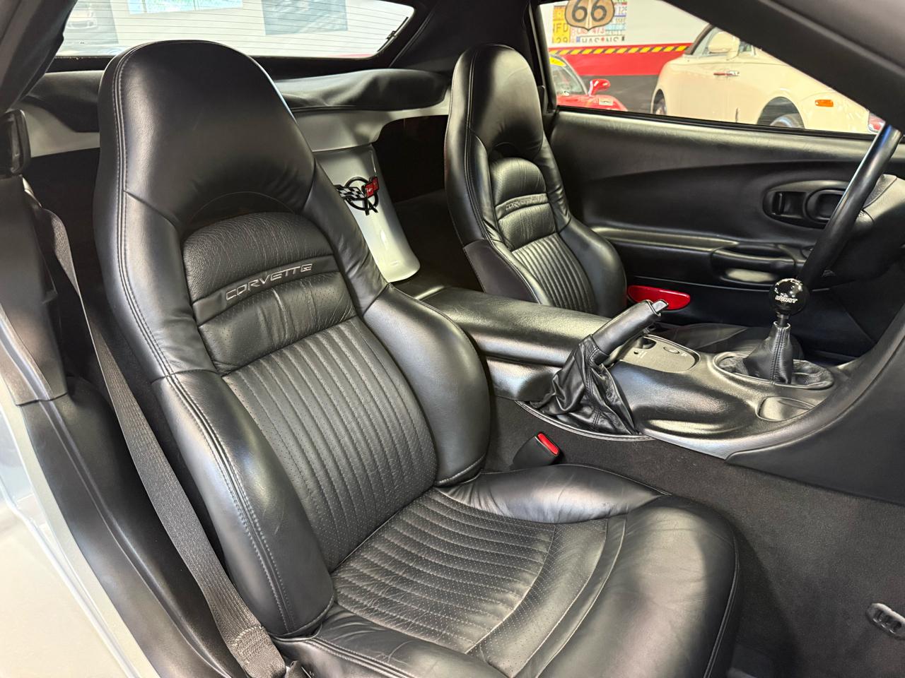 Chevrolet Corvette Preferred 2LT Convertible Manual 2002