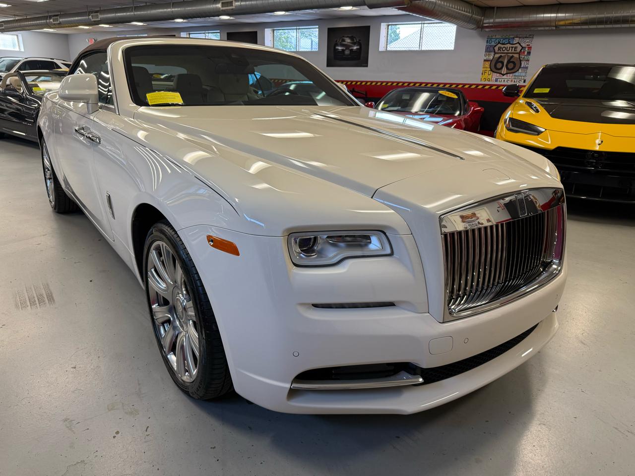 Rolls-Royce Dawn Base 2017
