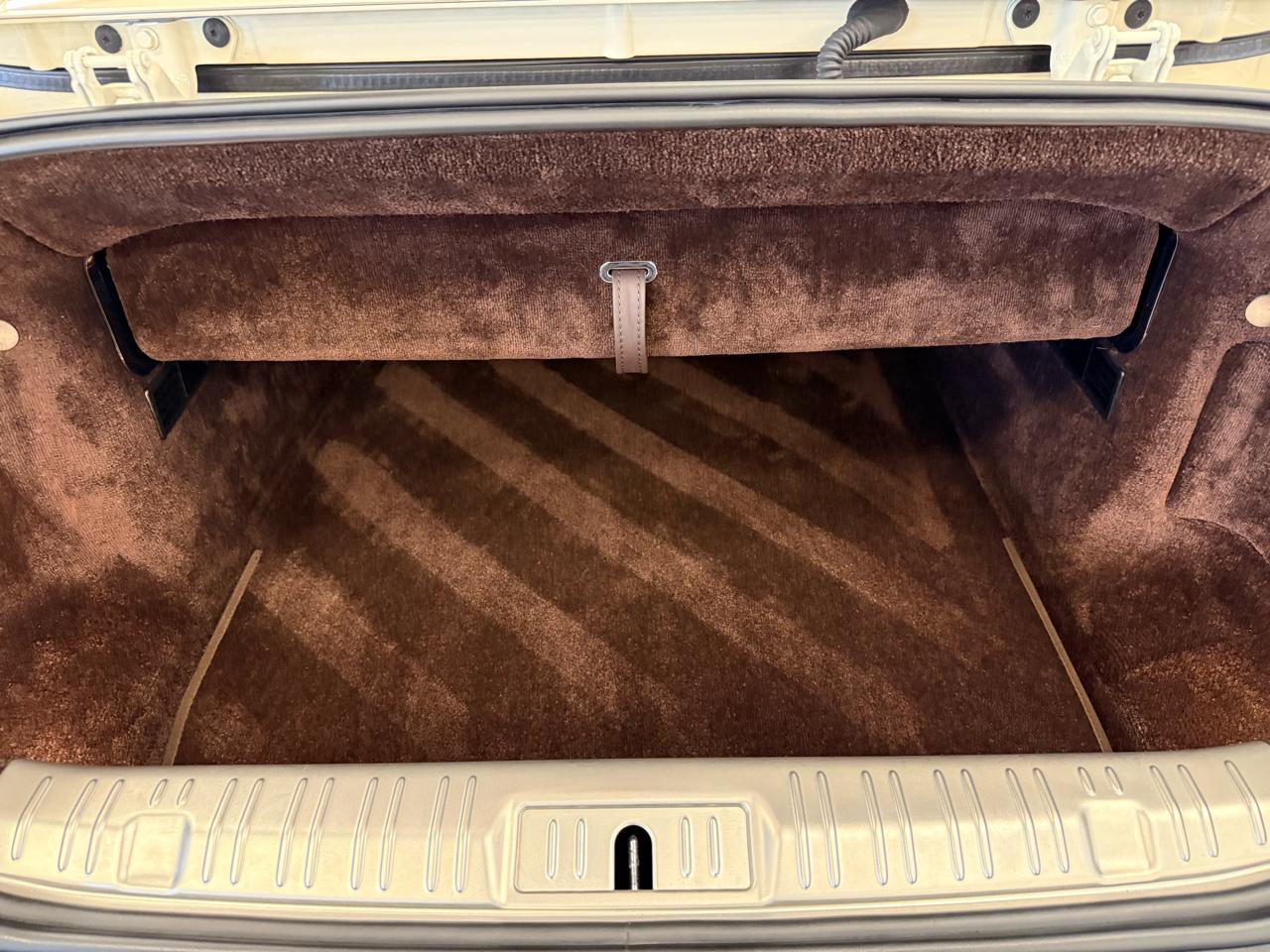 Rolls-Royce Dawn Base 2017