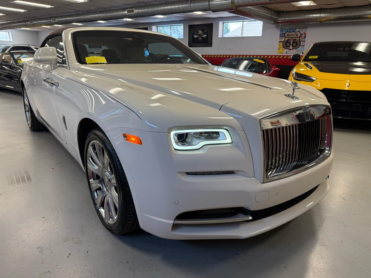 Rolls-Royce Dawn Base 2017