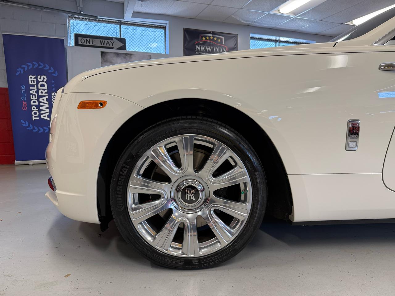 Rolls-Royce Dawn Base 2017
