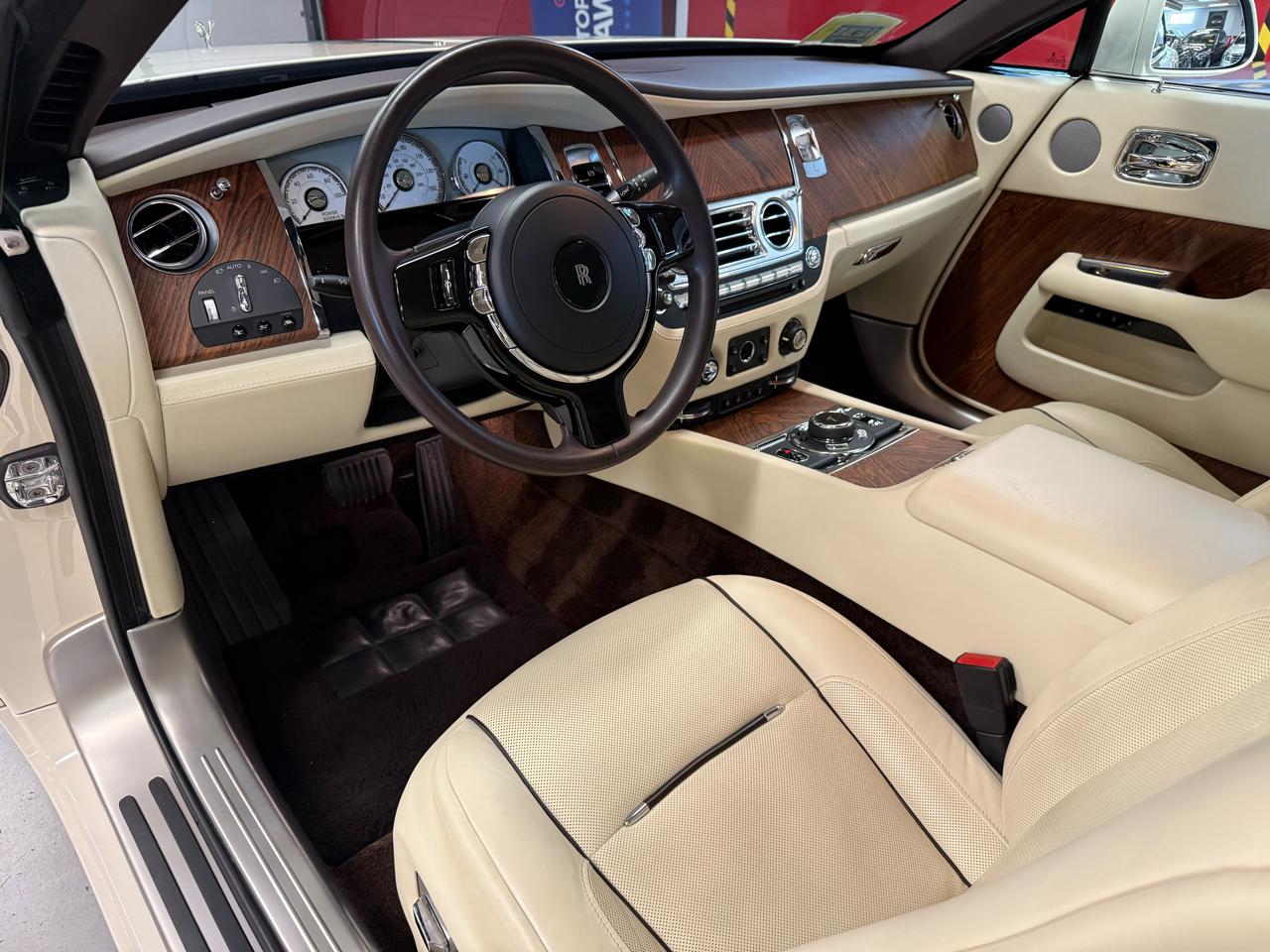 Rolls-Royce Dawn Base 2017