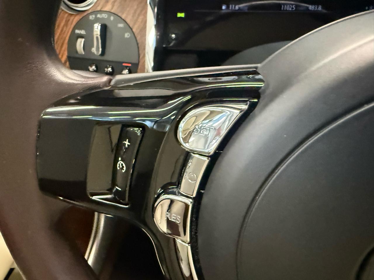 Rolls-Royce Dawn Base 2017