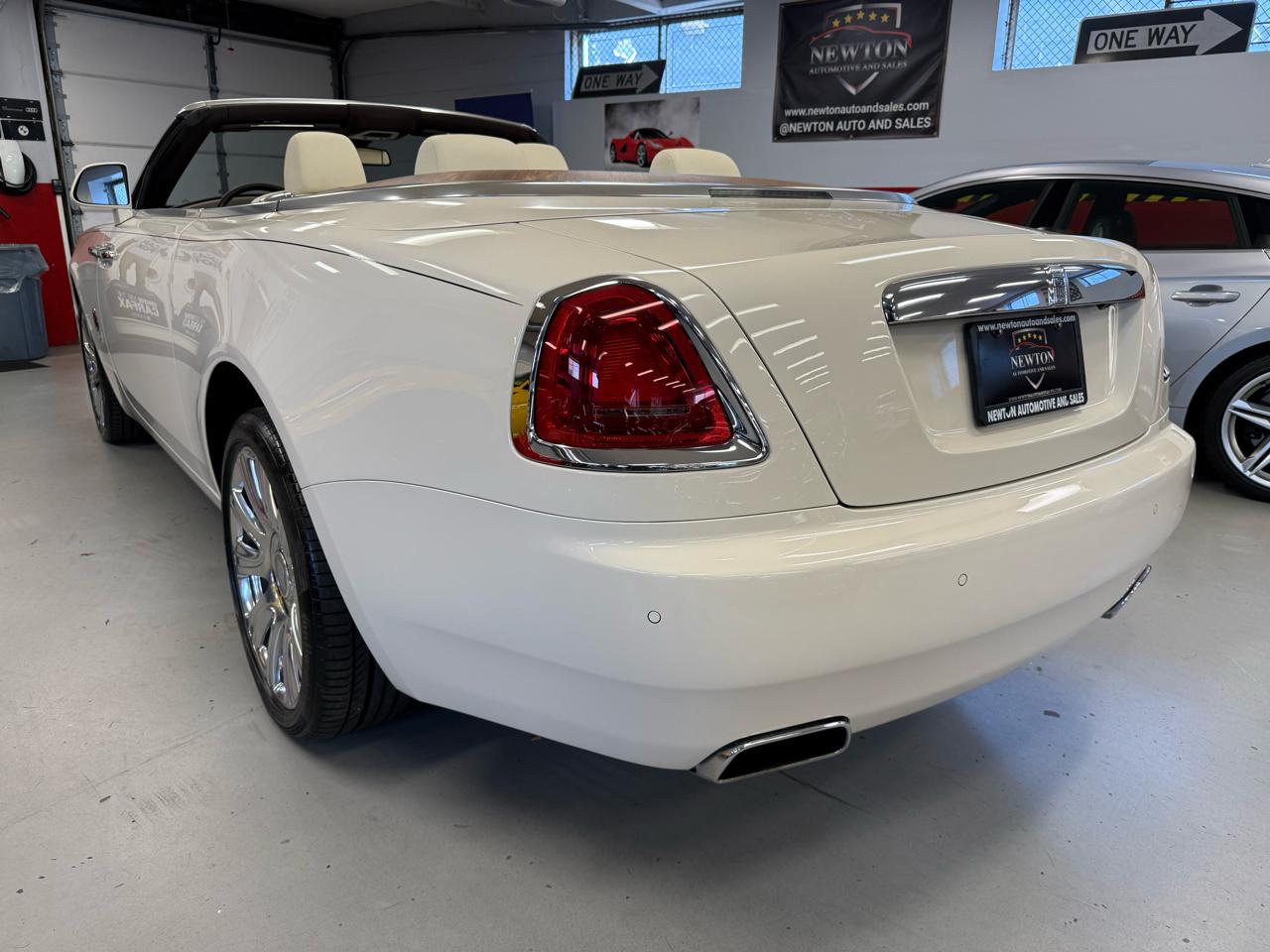 Rolls-Royce Dawn Base 2017