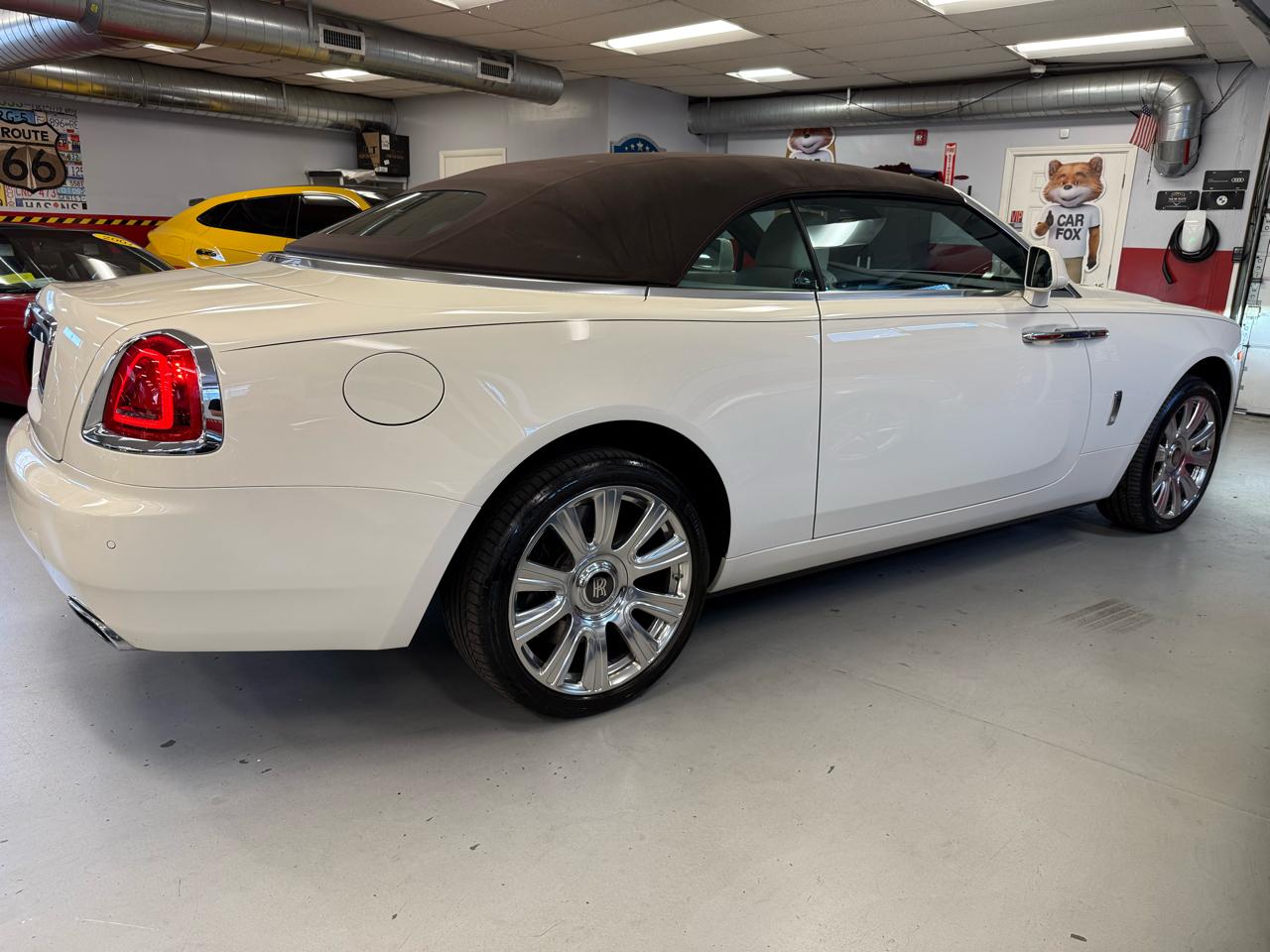 Rolls-Royce Dawn Base 2017