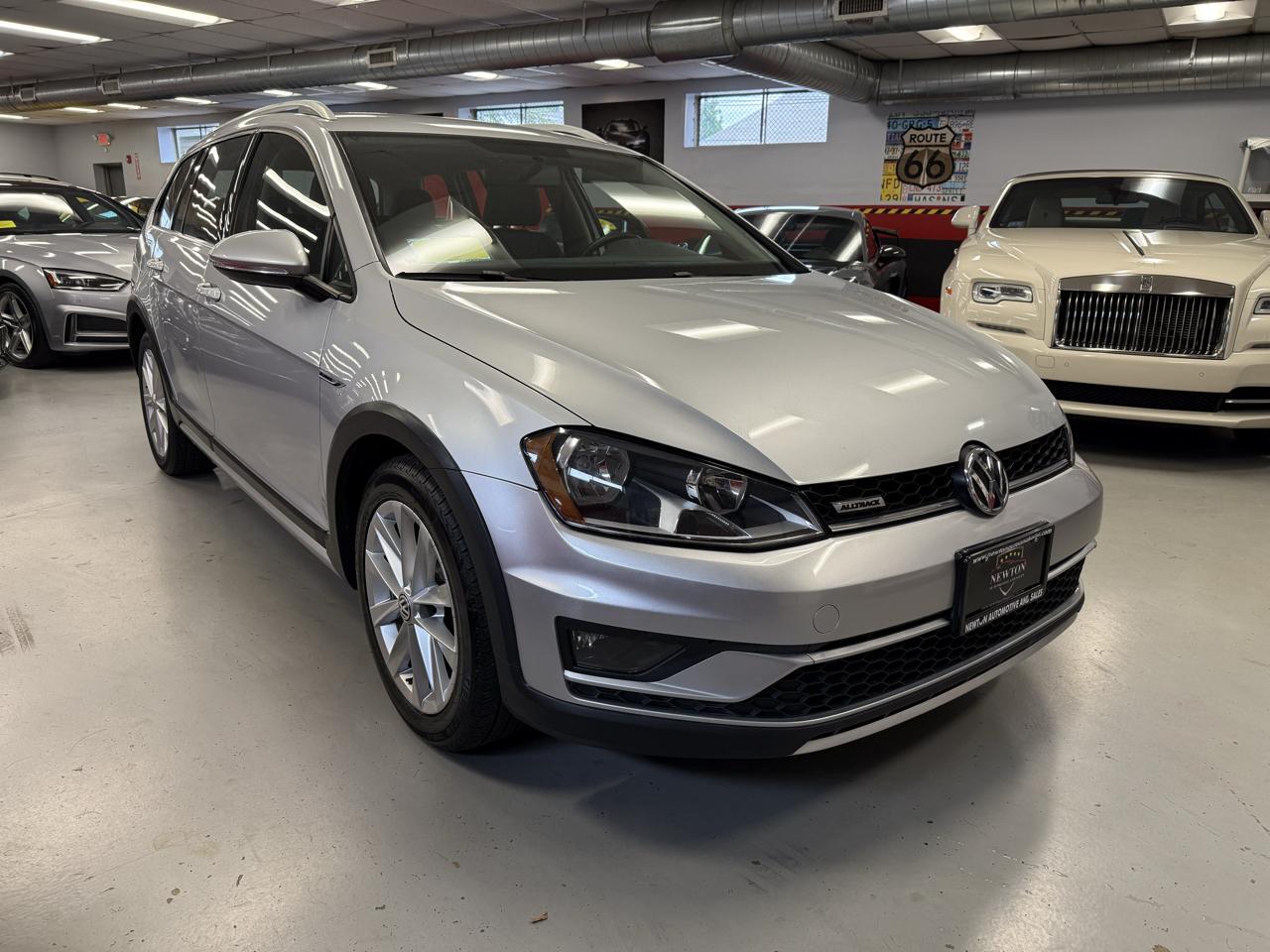 Volkswagen Golf Alltrack TSI S 6A 2017