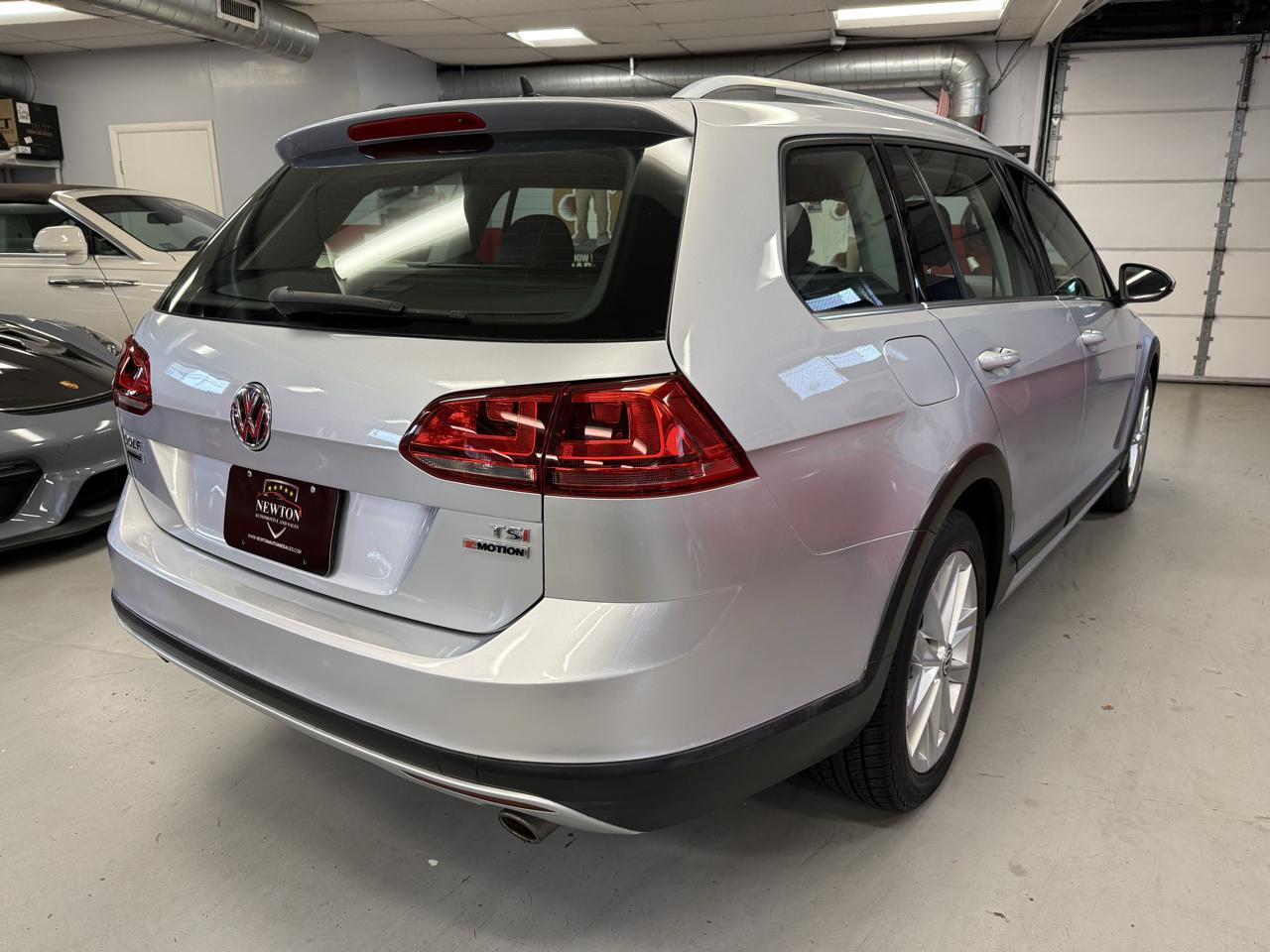 Volkswagen Golf Alltrack TSI S 6A 2017
