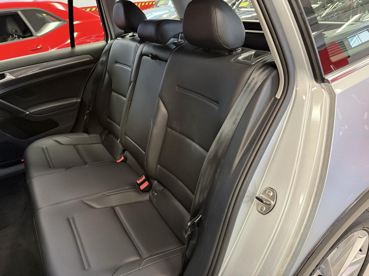 Volkswagen Golf Alltrack TSI S 6A 2017
