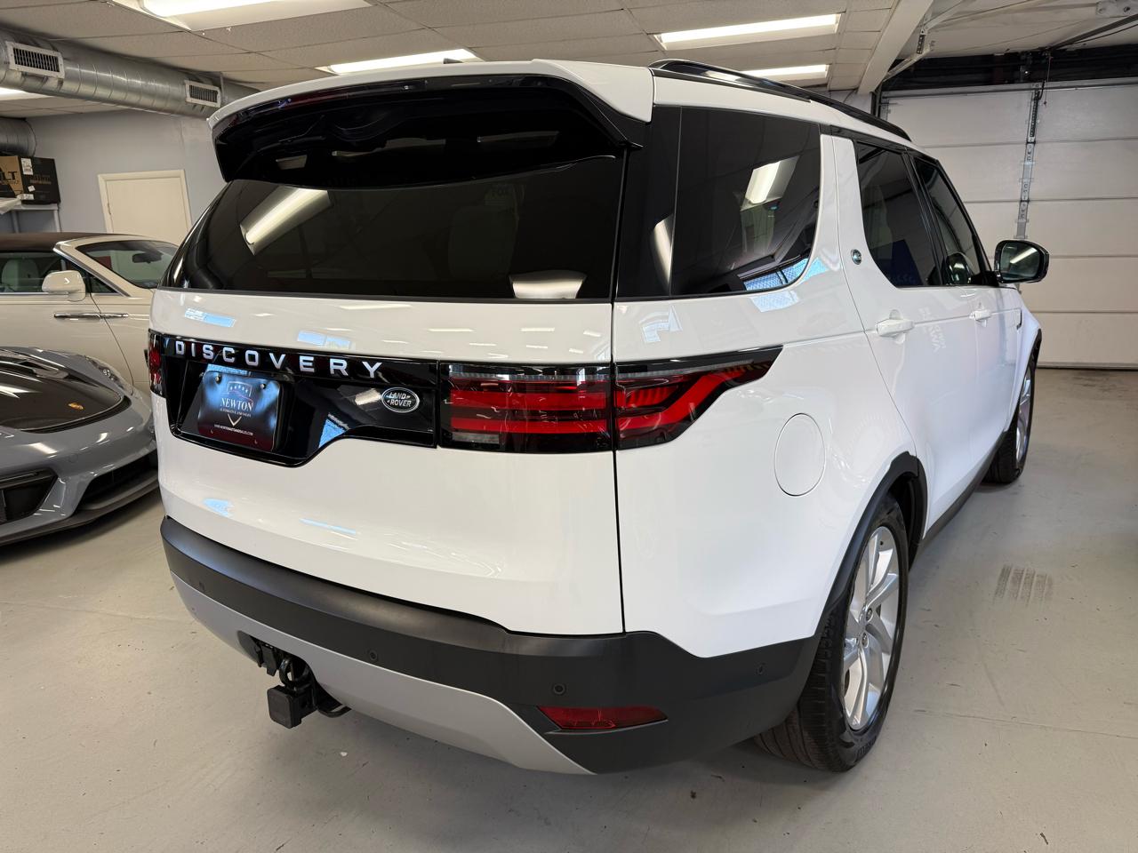 Land Rover Discovery S 2023
