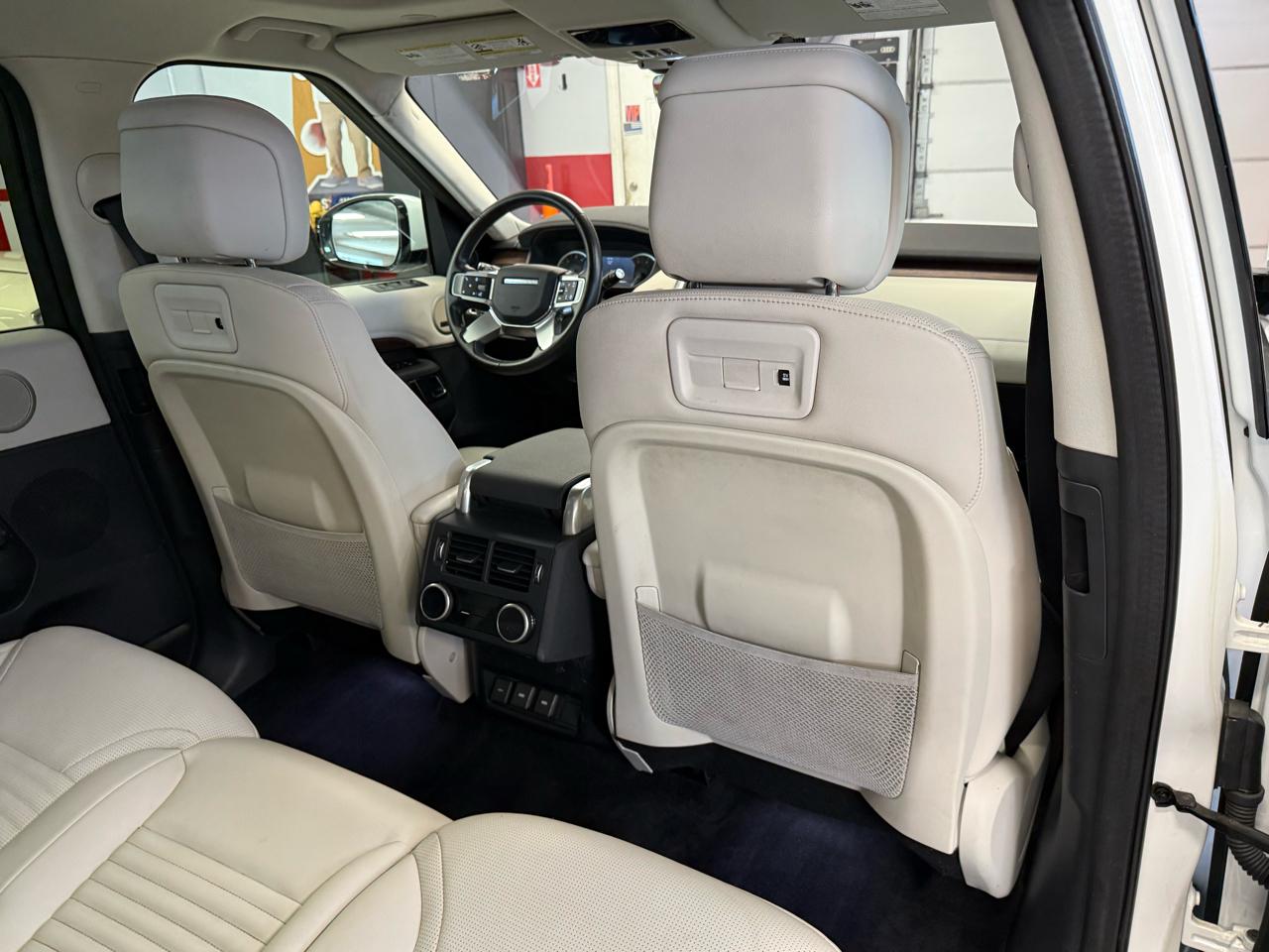 Land Rover Discovery S 2023
