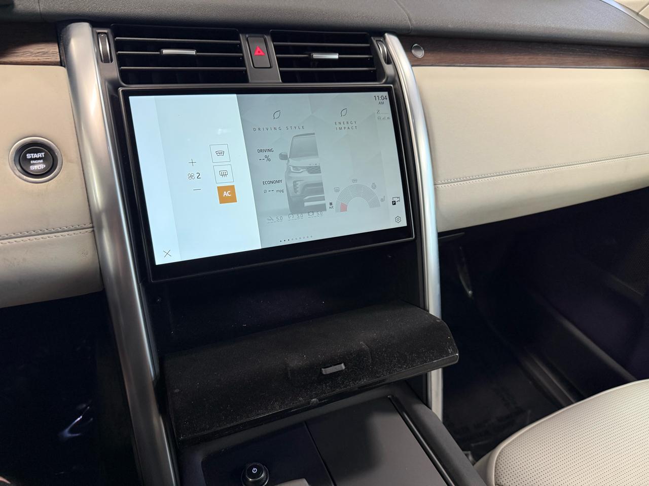 Land Rover Discovery S 2023