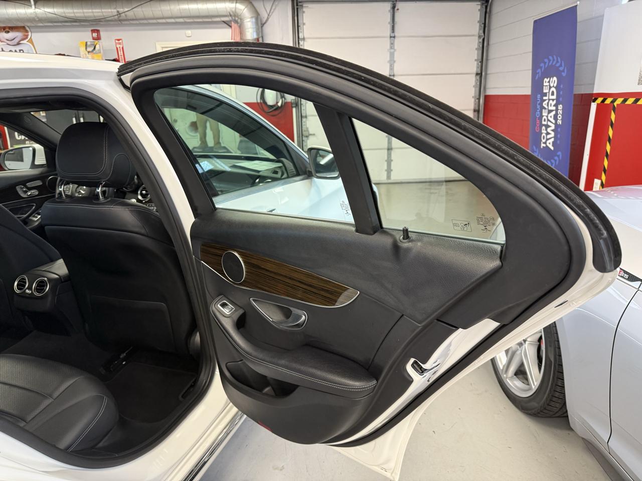 Mercedes-Benz C-Class C300 4MATIC Sedan 2018