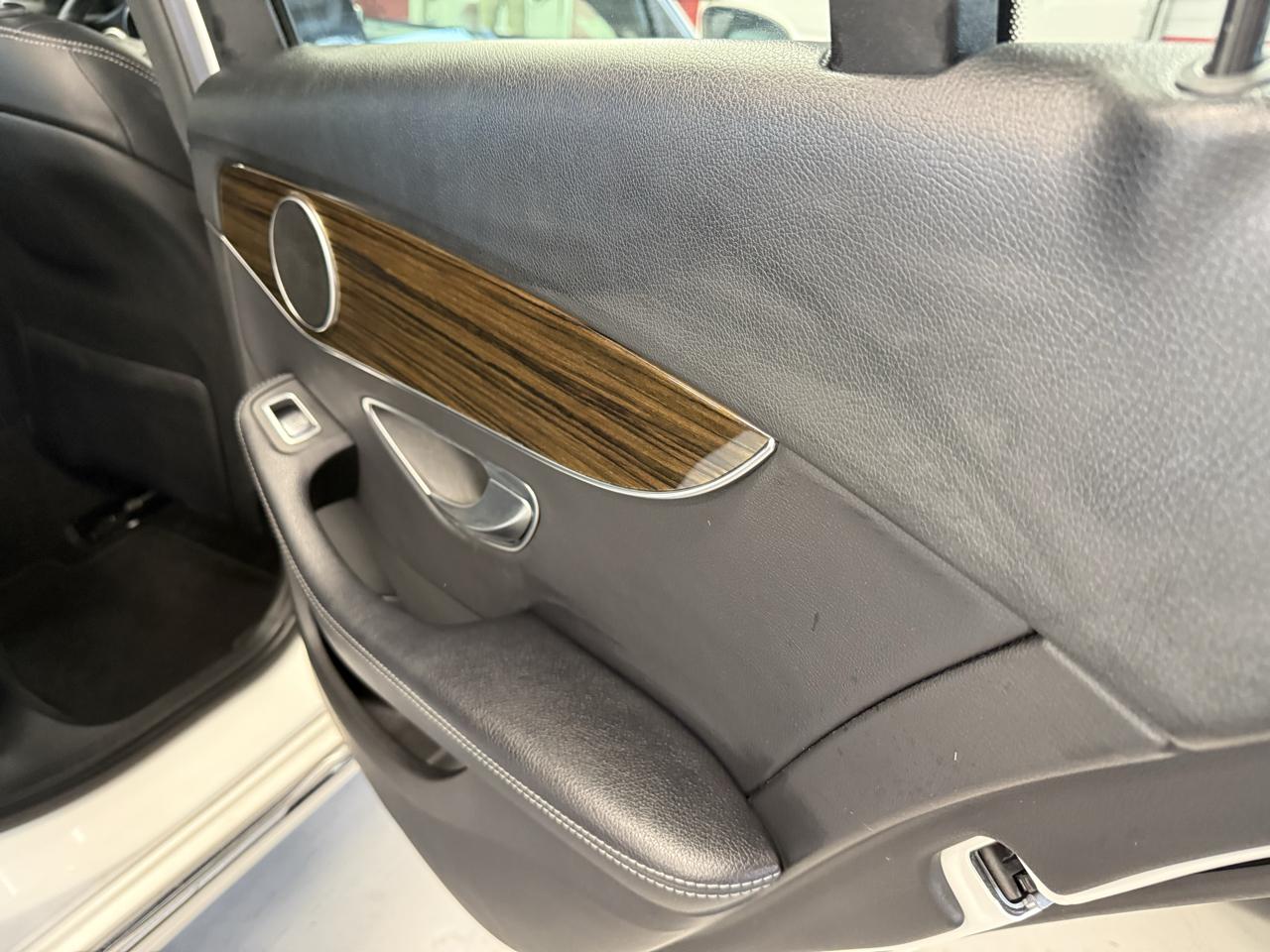 Mercedes-Benz C-Class C300 4MATIC Sedan 2018