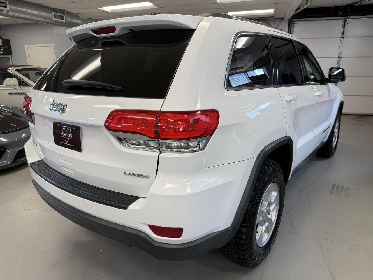 Jeep Grand Cherokee Laredo 4WD 2014