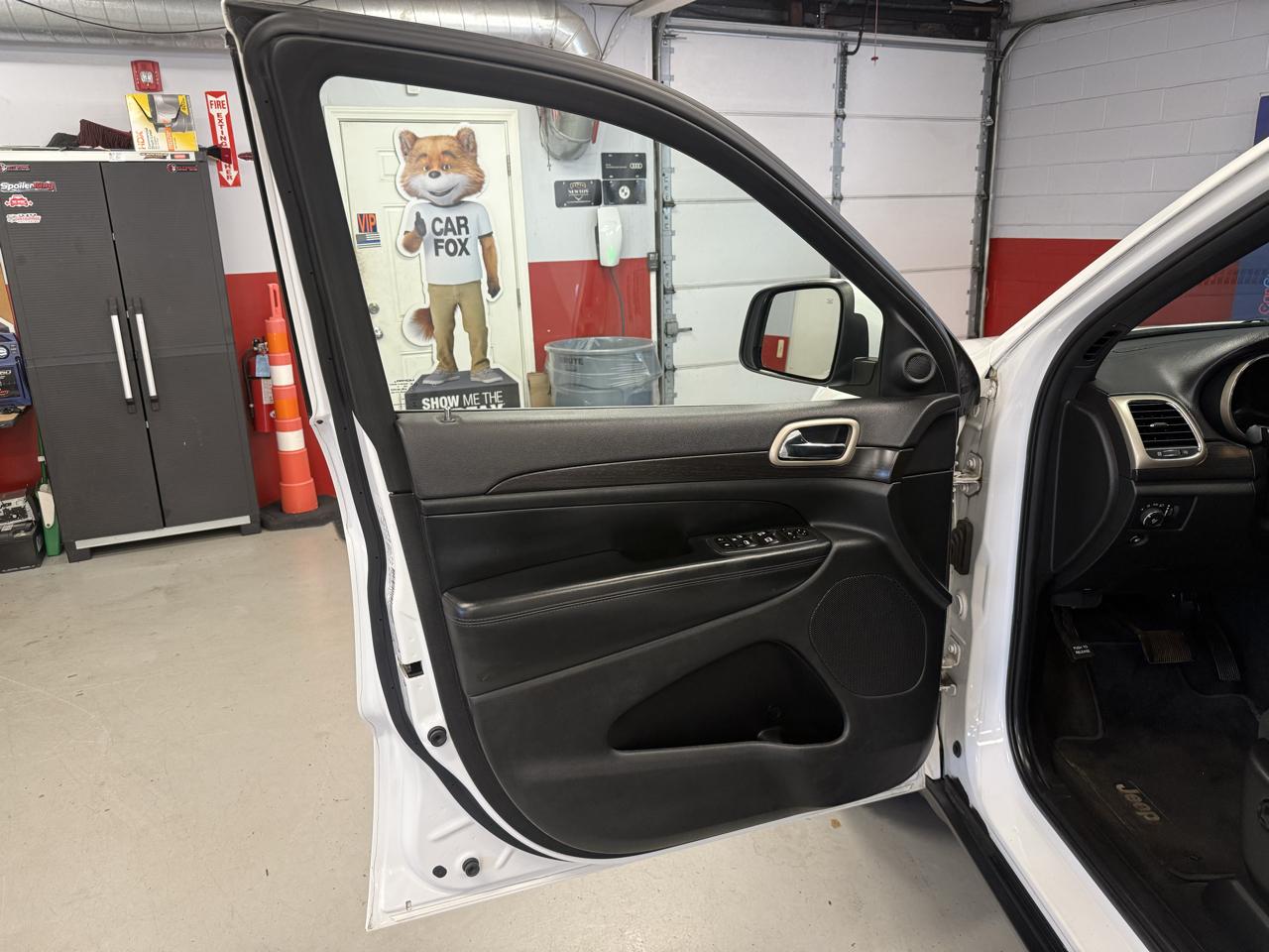Jeep Grand Cherokee Laredo 4WD 2014