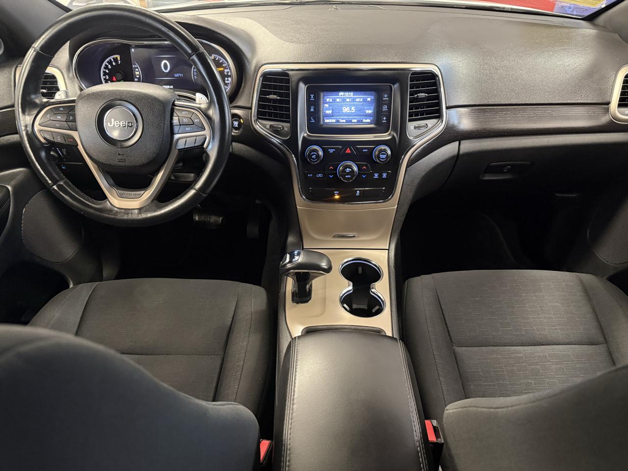 Jeep Grand Cherokee Laredo 4WD 2014