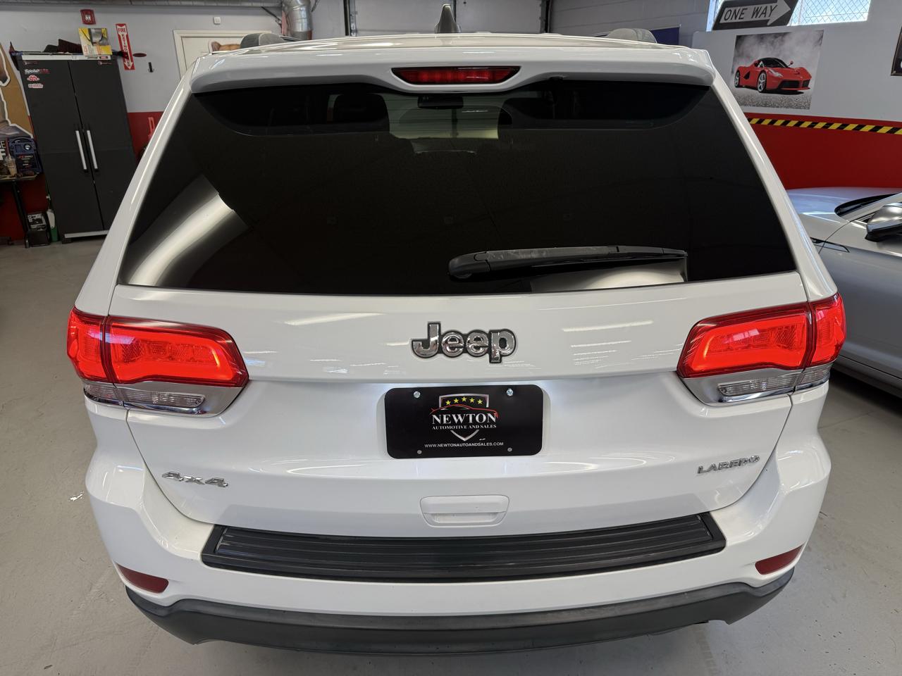 Jeep Grand Cherokee Laredo 4WD 2014