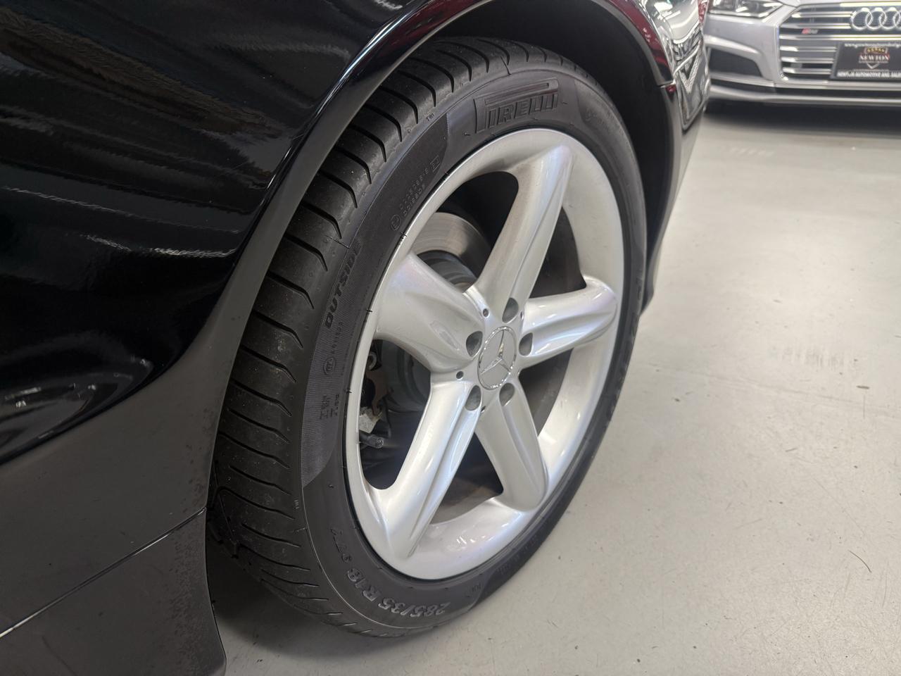 Mercedes-Benz SL-Class SL500 2005