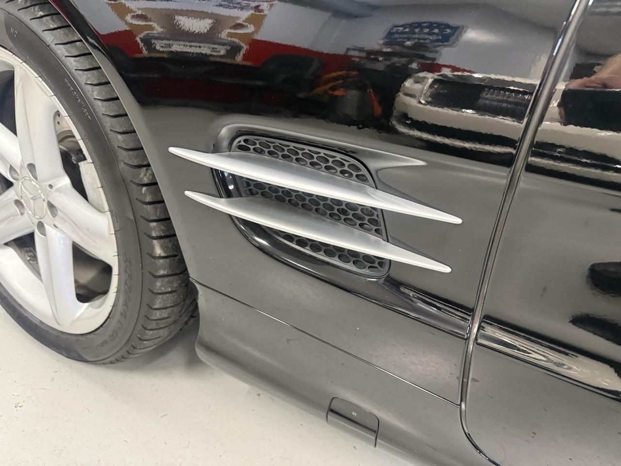 Mercedes-Benz SL-Class SL500 2005
