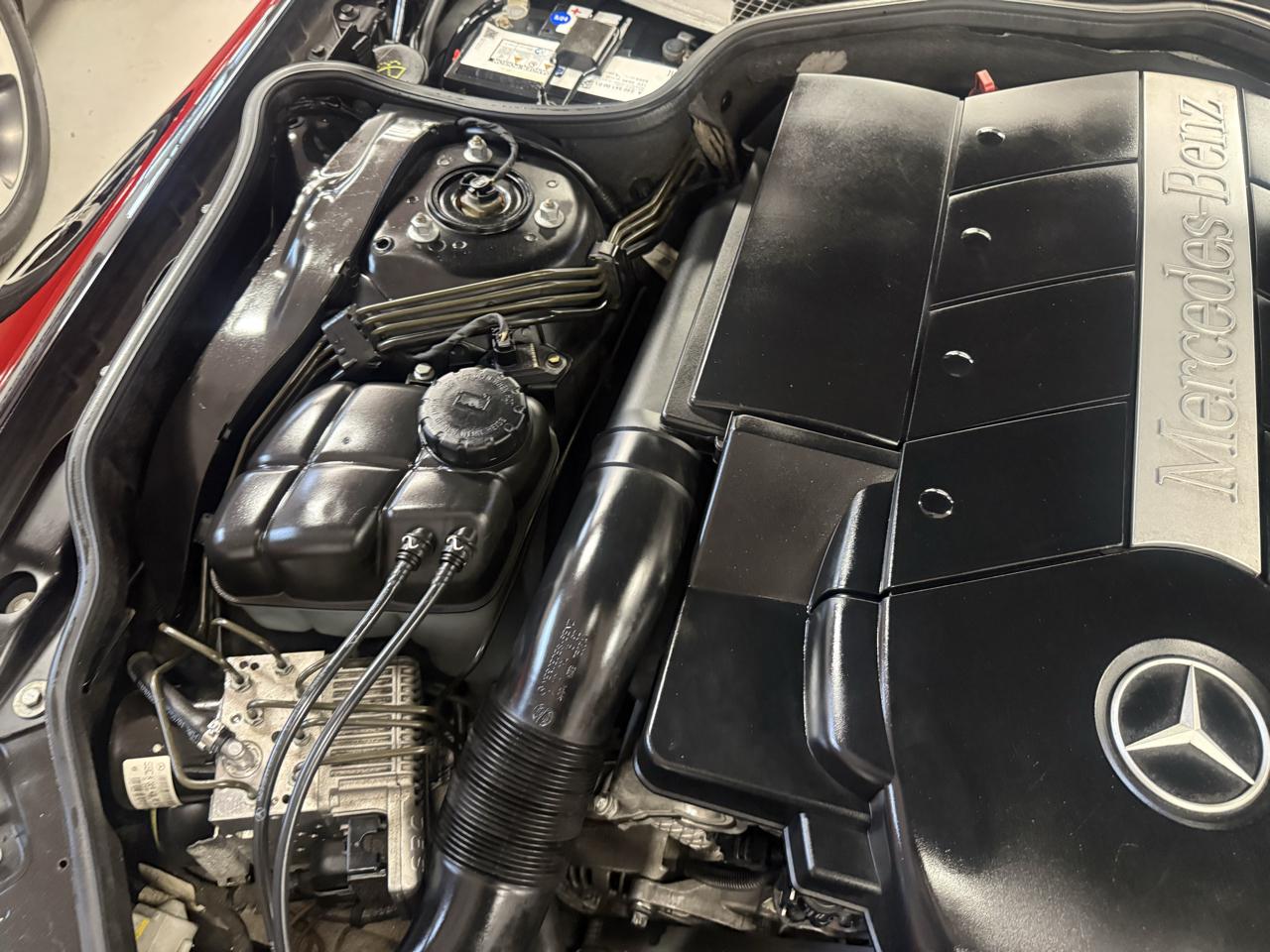 Mercedes-Benz SL-Class SL500 2005