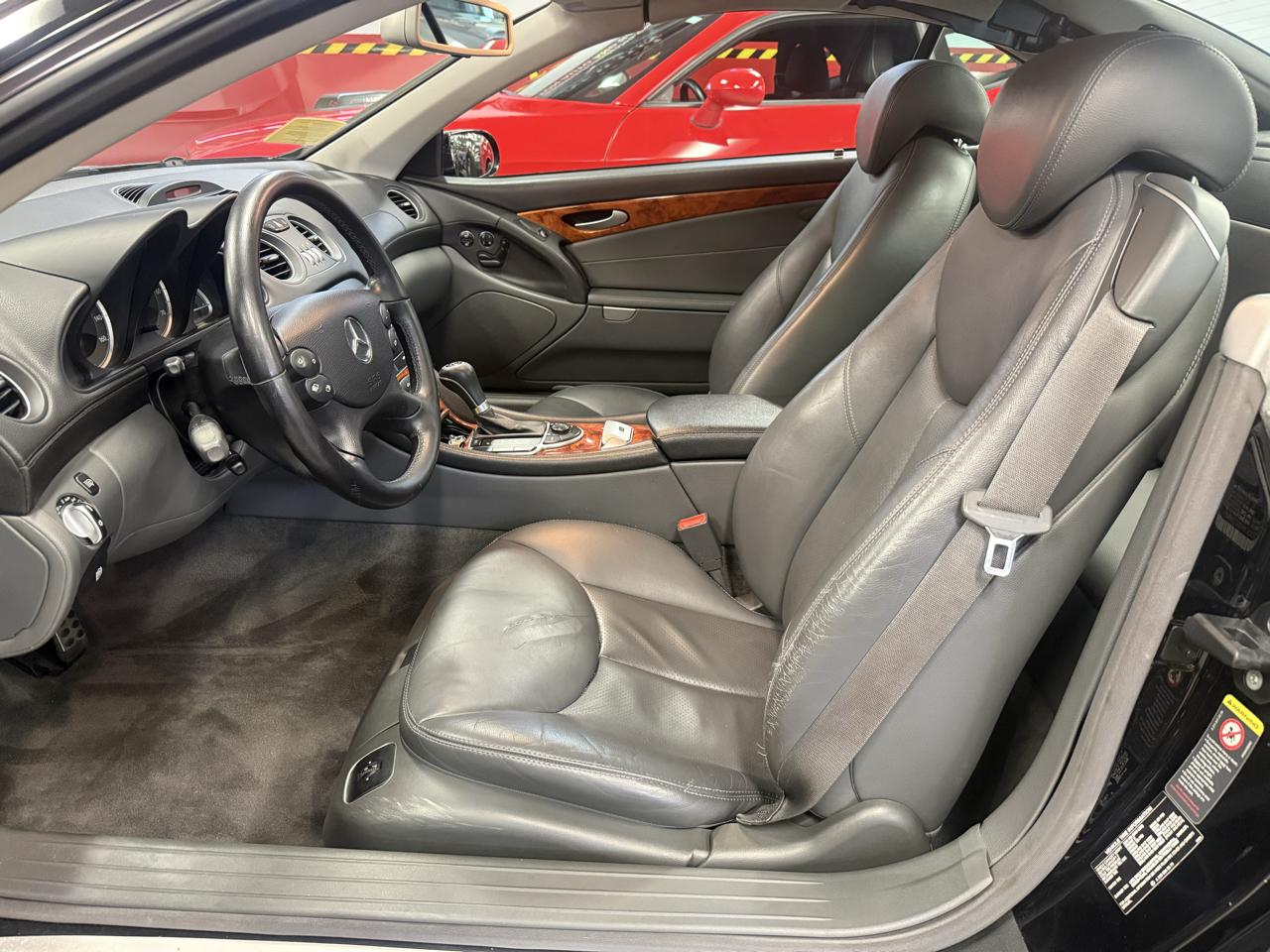 Mercedes-Benz SL-Class SL500 2005