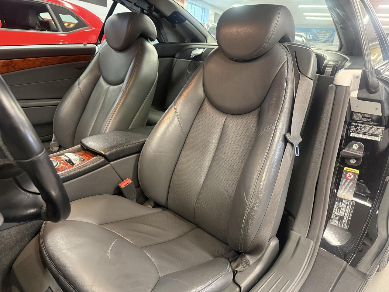 Mercedes-Benz SL-Class SL500 2005