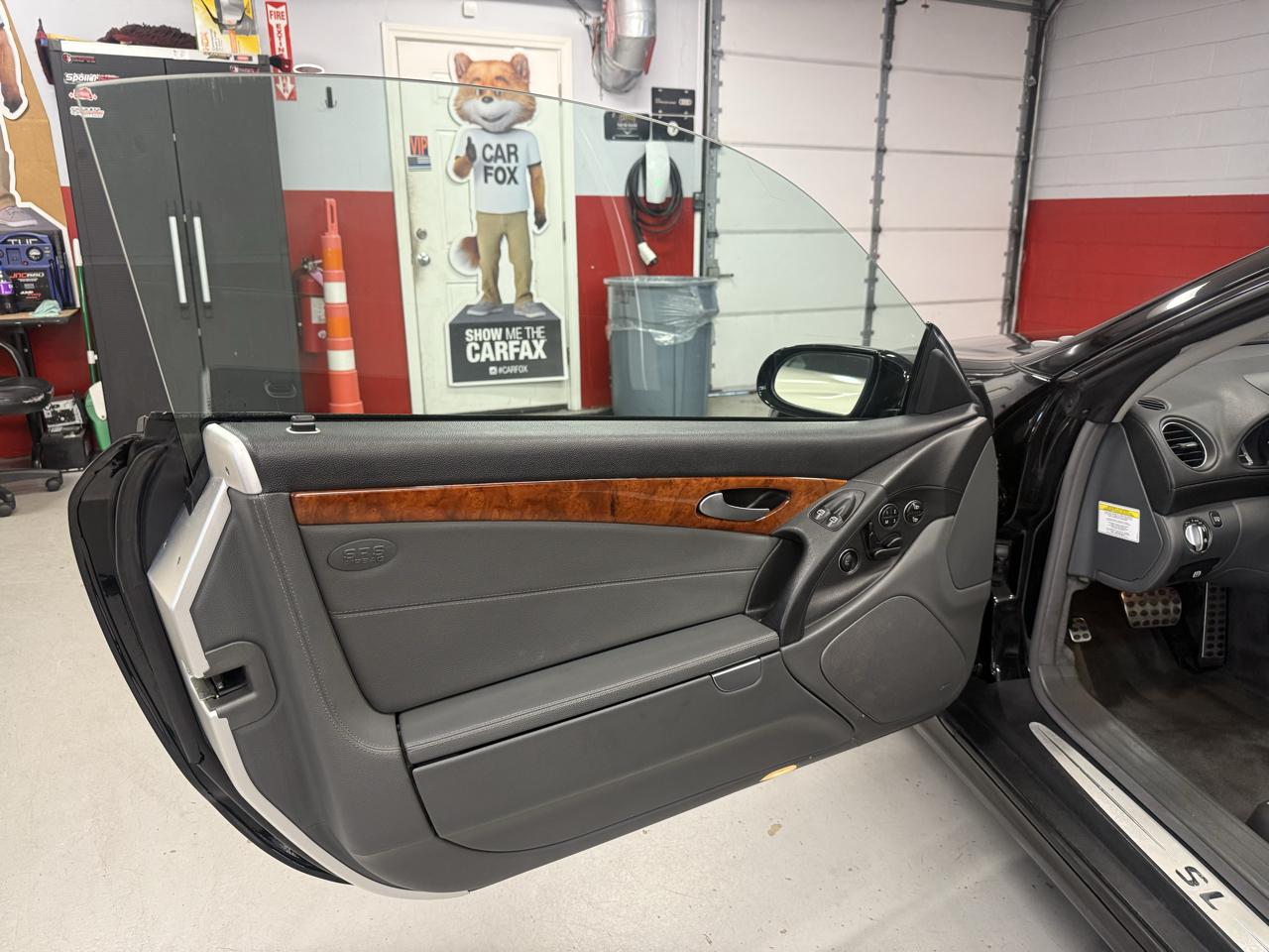 Mercedes-Benz SL-Class SL500 2005