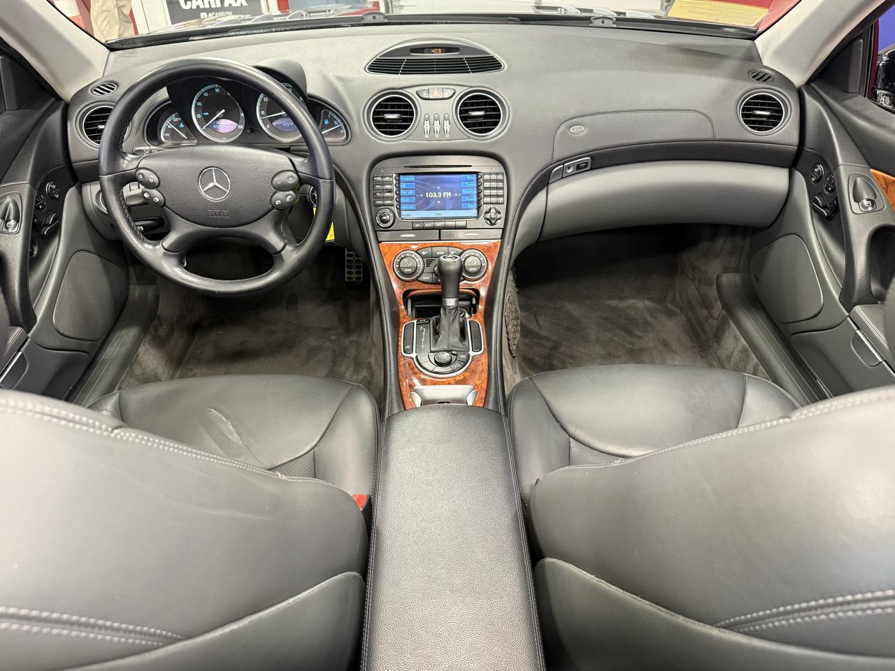 Mercedes-Benz SL-Class SL500 2005