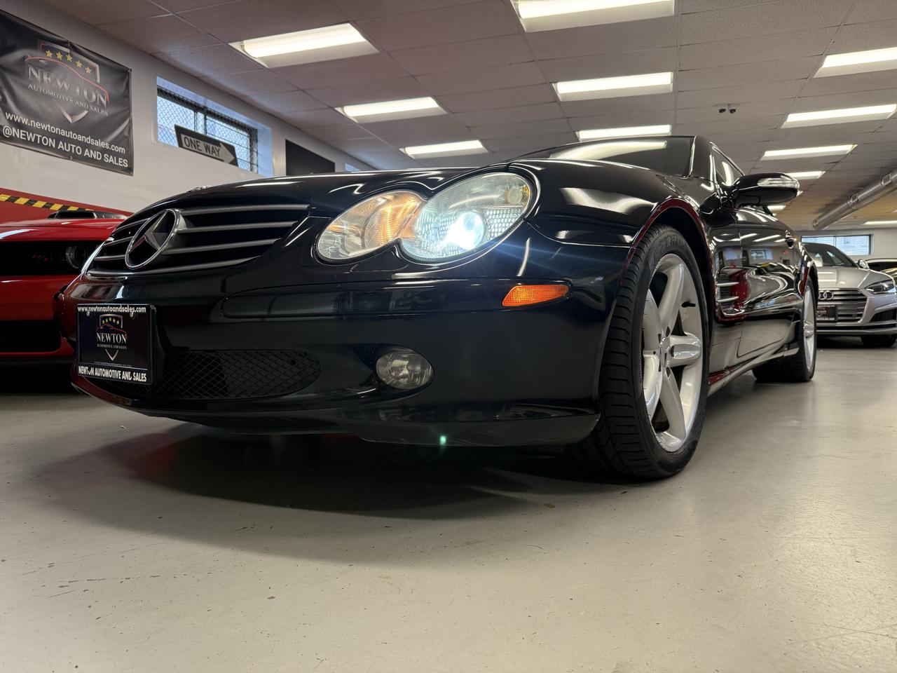 Mercedes-Benz SL-Class SL500 2005