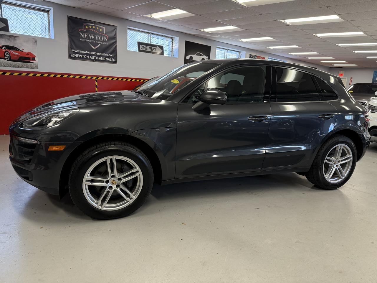 Porsche Macan AWD 2017