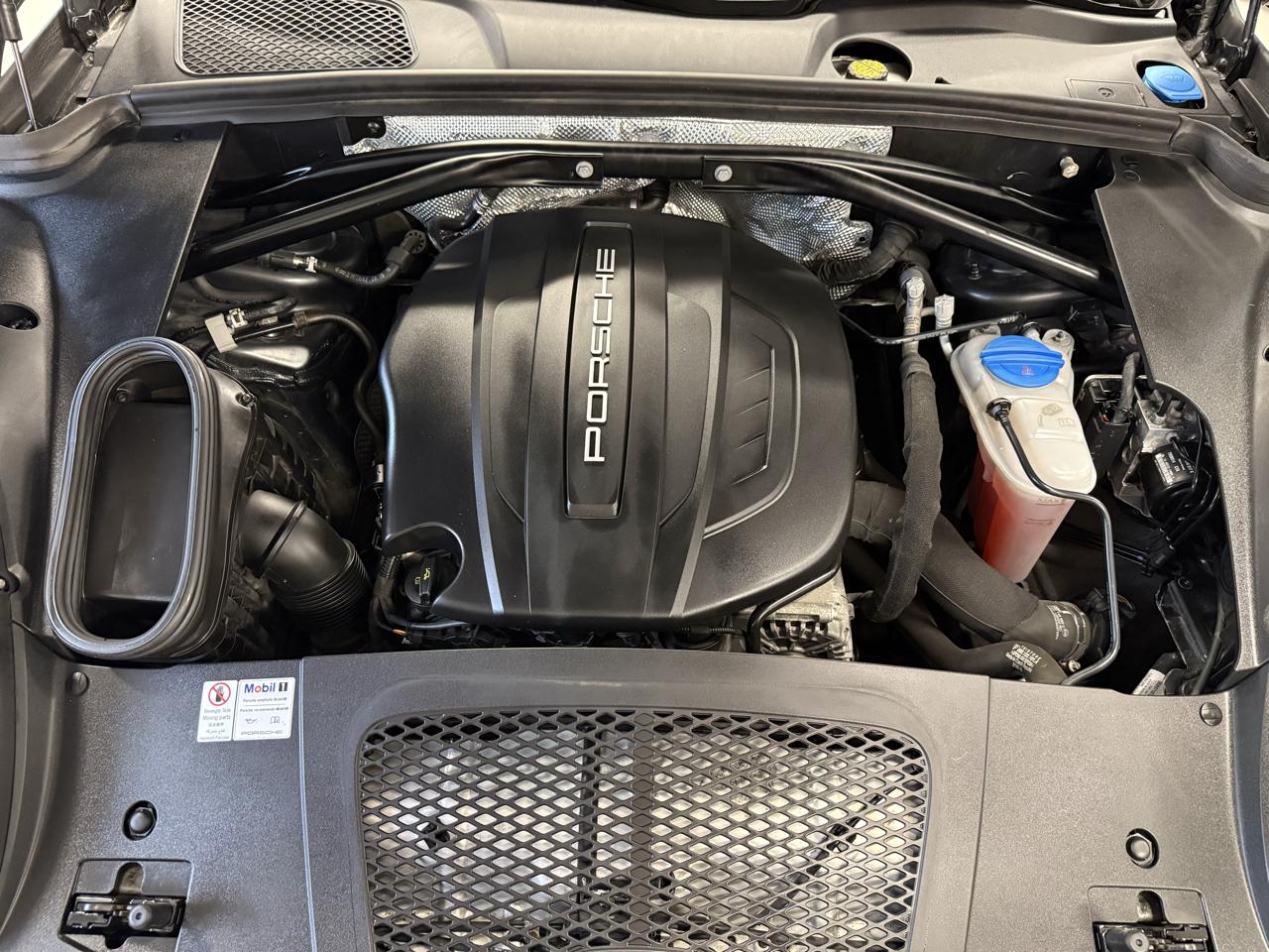 Porsche Macan AWD 2017