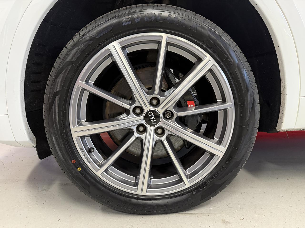 Audi SQ5 3.0T Premium Plus quattro 2021