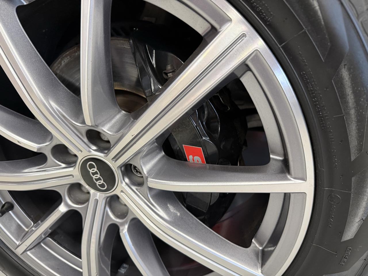 Audi SQ5 3.0T Premium Plus quattro 2021
