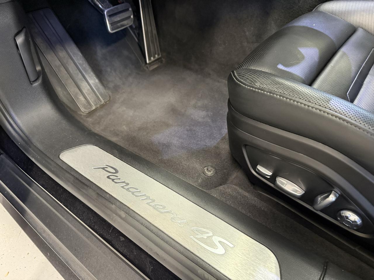 Porsche Panamera 4S 2018